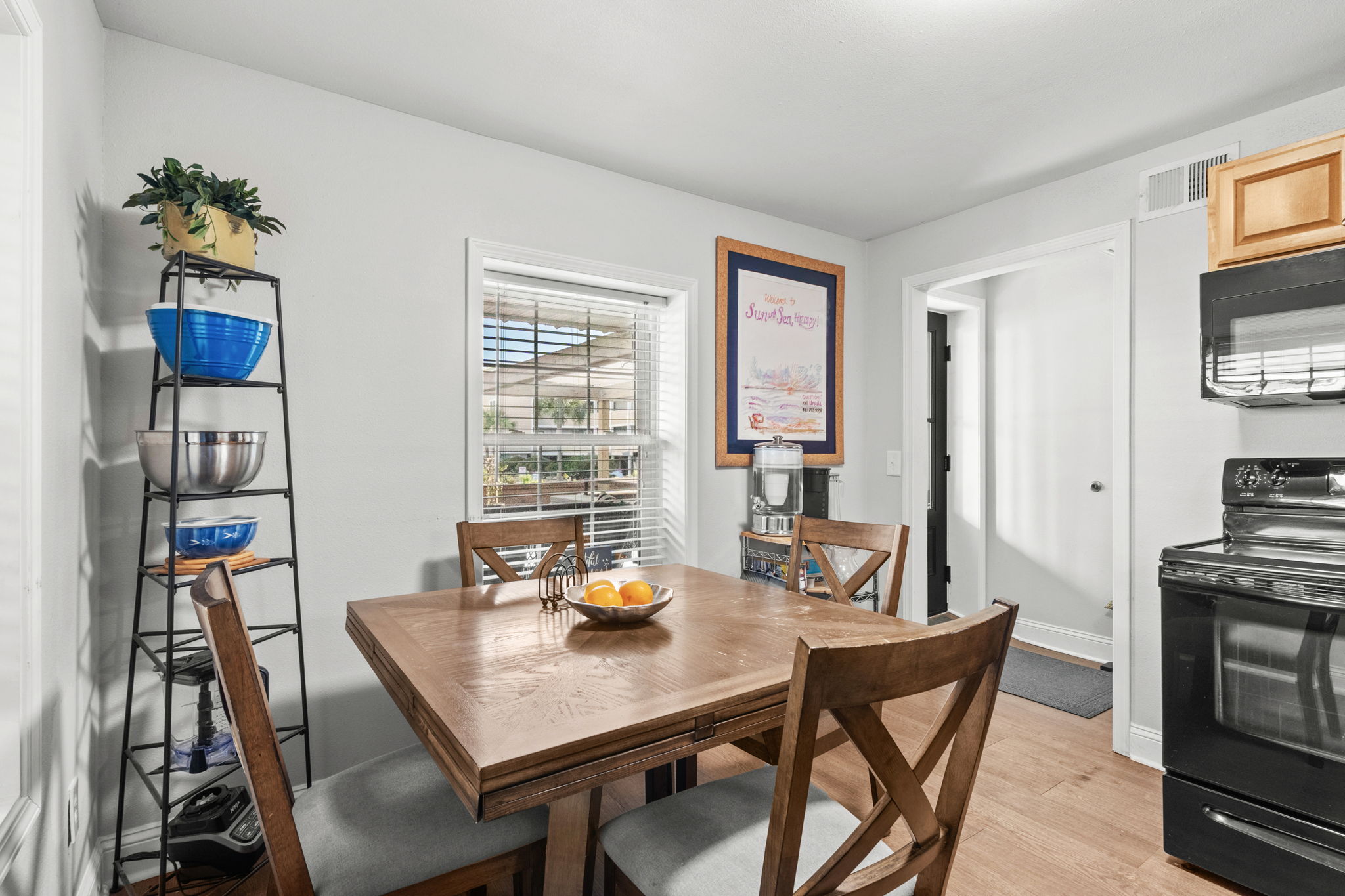 North Myrtle Beach, South Carolina, 29582, United States, 6 Bedrooms Bedrooms, ,3 BathroomsBathrooms,Residential,For Sale,1994221