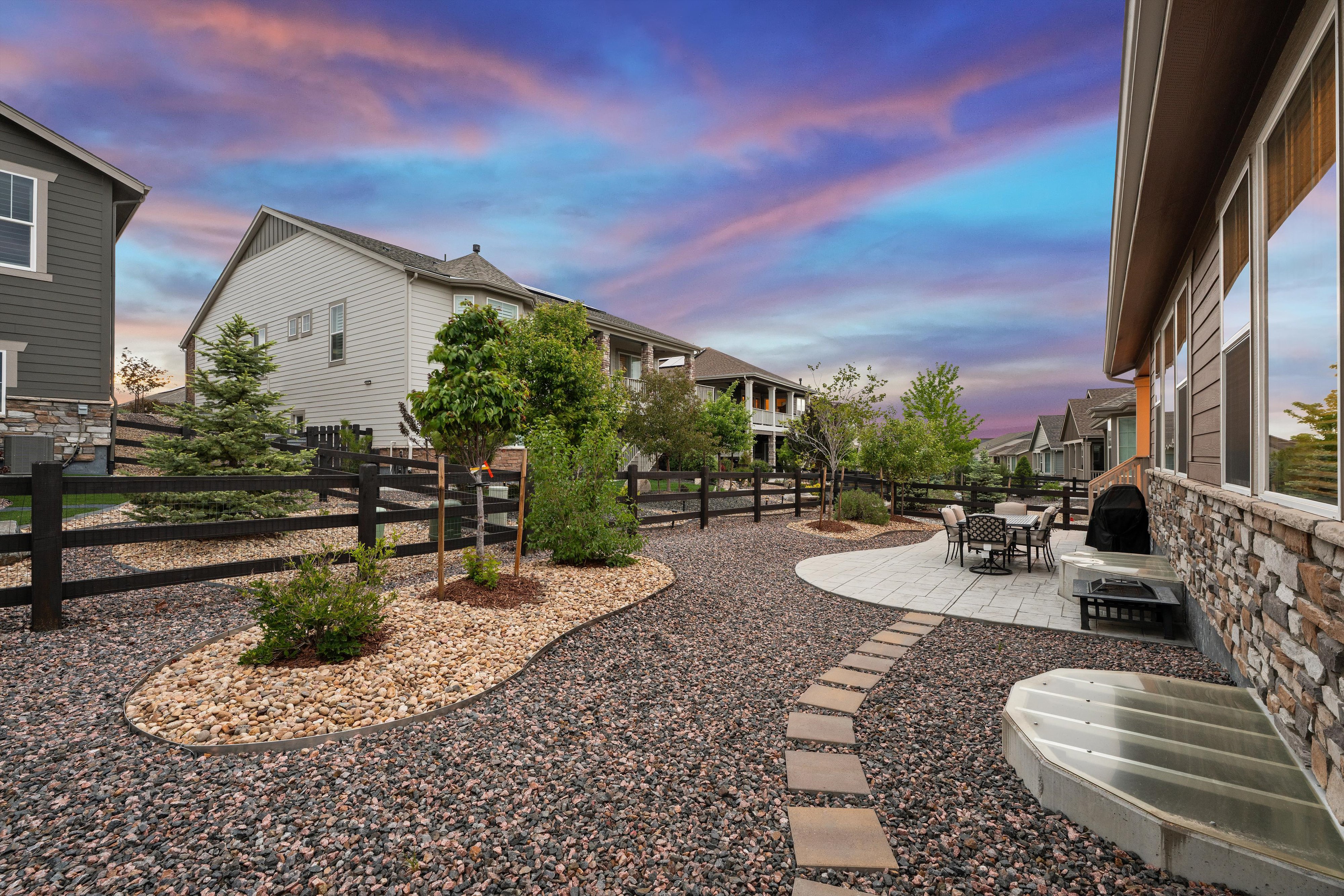  Exceptional Ranch-Style Residence - 物件實景