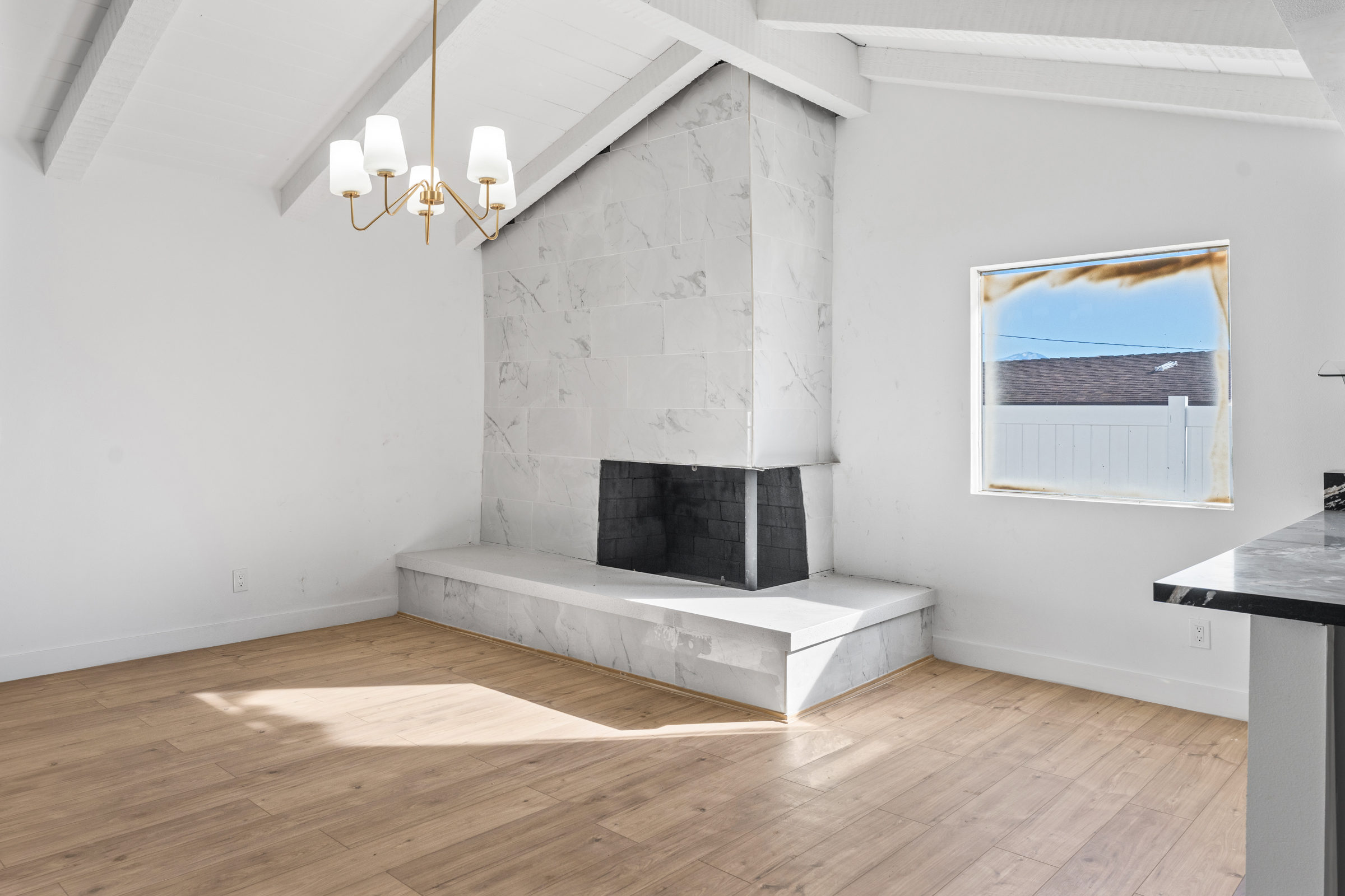 Rialto, California, 92376, United States, 4 Bedrooms Bedrooms, ,2 BathroomsBathrooms,Residential,For Sale,2006386