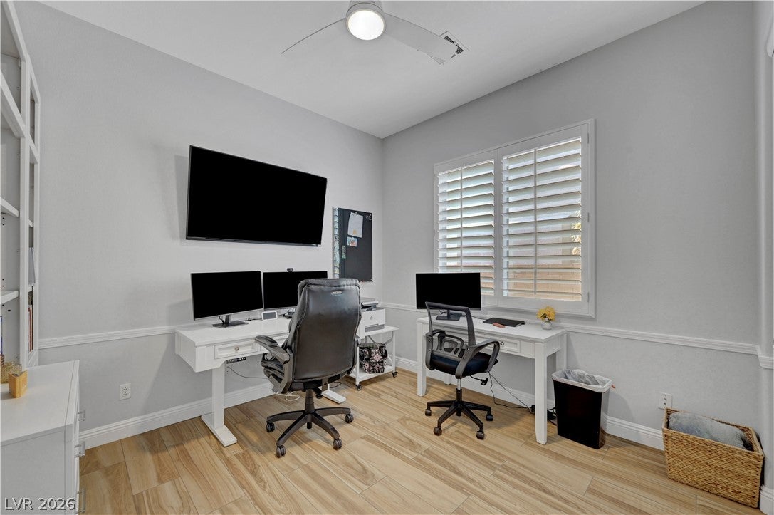 Henderson, Nevada, 89052, United States, 3 Bedrooms Bedrooms, ,3 BathroomsBathrooms,Residential,For Sale,2024085