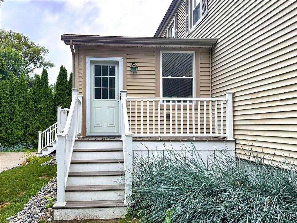 New Hartford, New York, 13413, United States, 4 Bedrooms Bedrooms, ,5 BathroomsBathrooms,Residential,For Sale,1932756