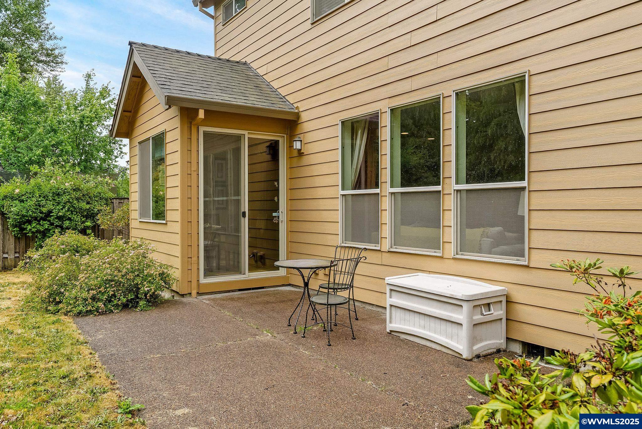 Albany, Oregon, 97321, United States, 4 Bedrooms Bedrooms, ,3 BathroomsBathrooms,Residential,For Sale,1961603