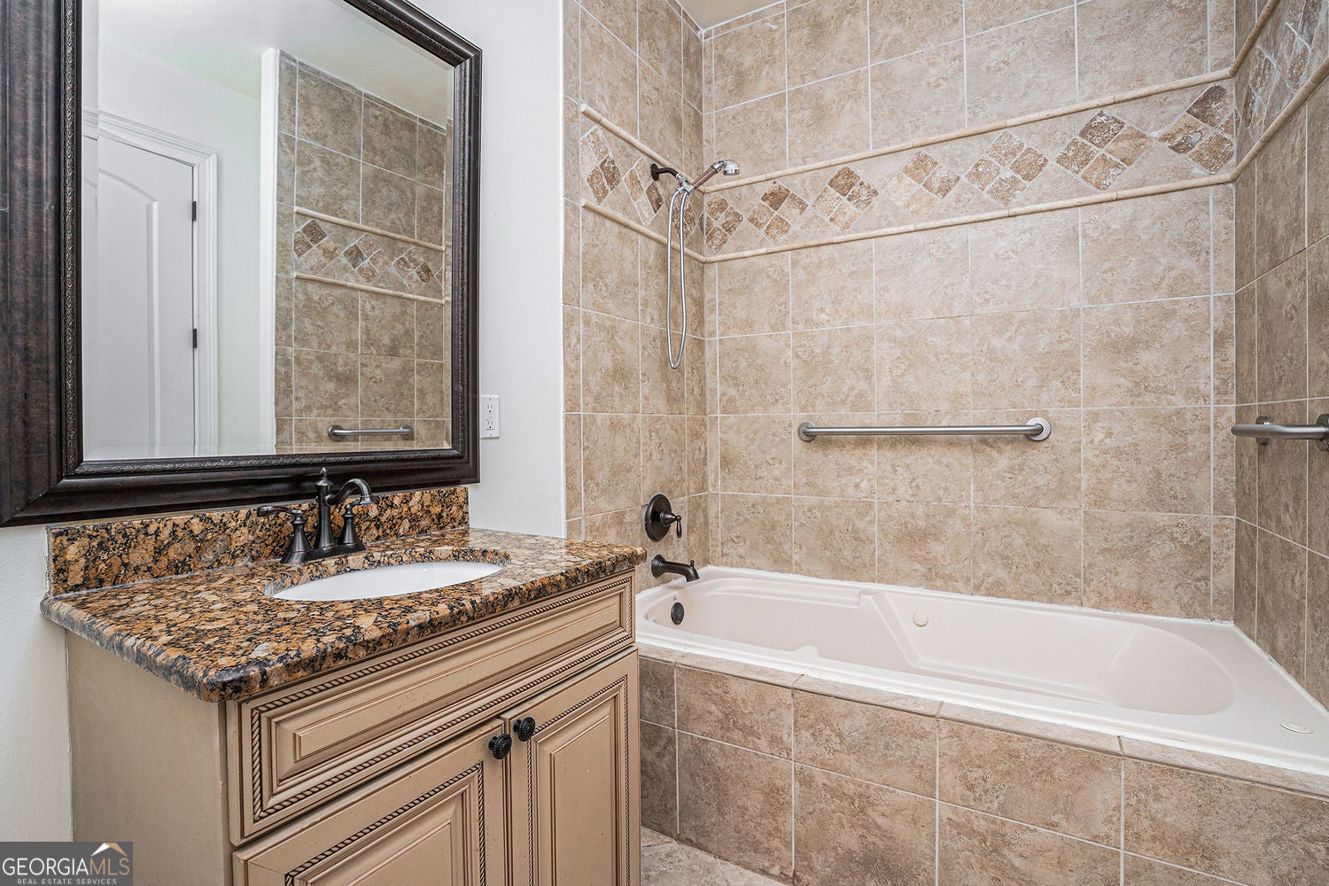 Atlanta, Georgia, 30331, United States, 6 Bedrooms Bedrooms, ,6 BathroomsBathrooms,Residential,For Sale,1929933