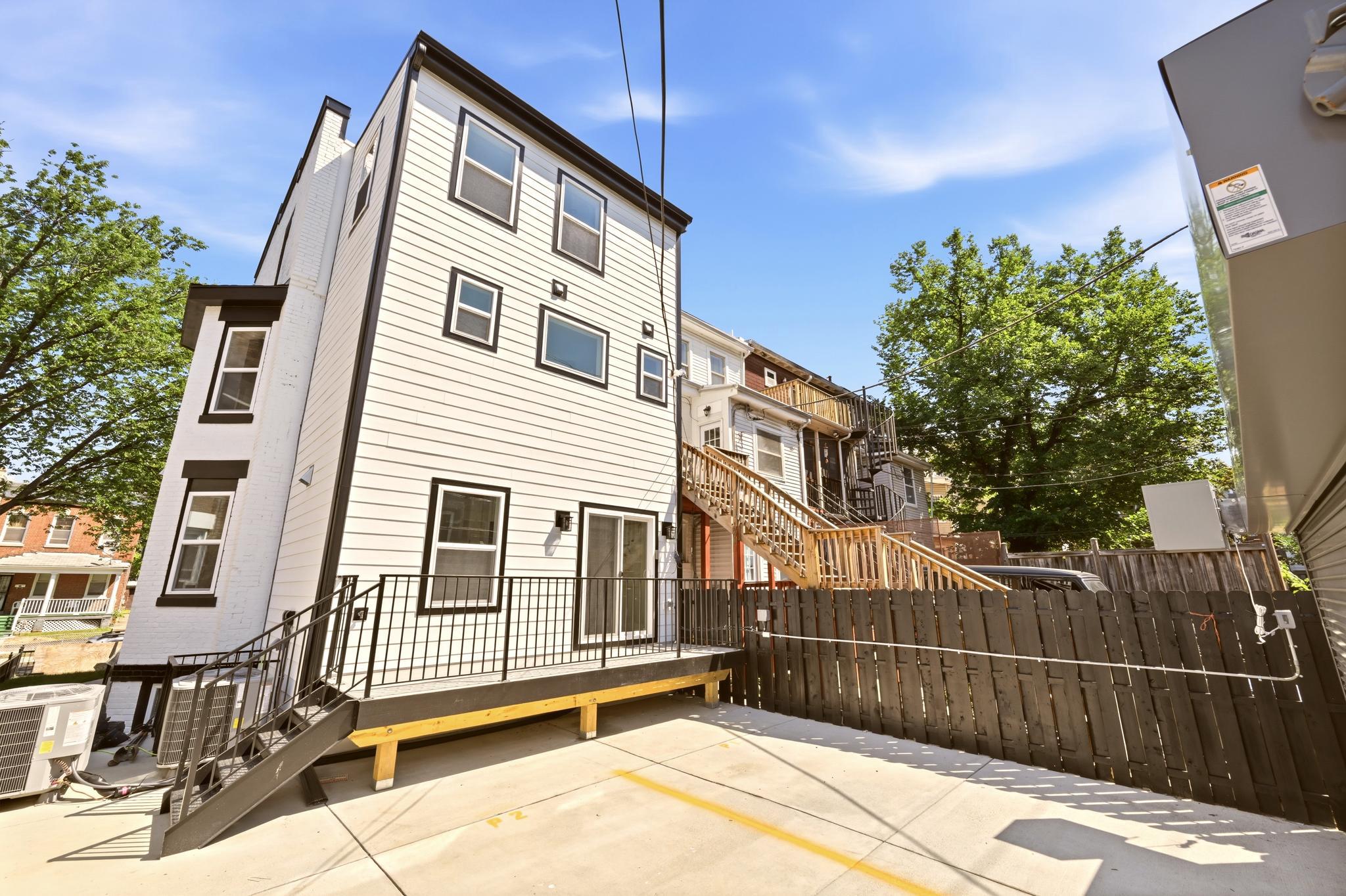  724 Rock Creek Church Road NW, Washington, DC, 20010 - 物件實景