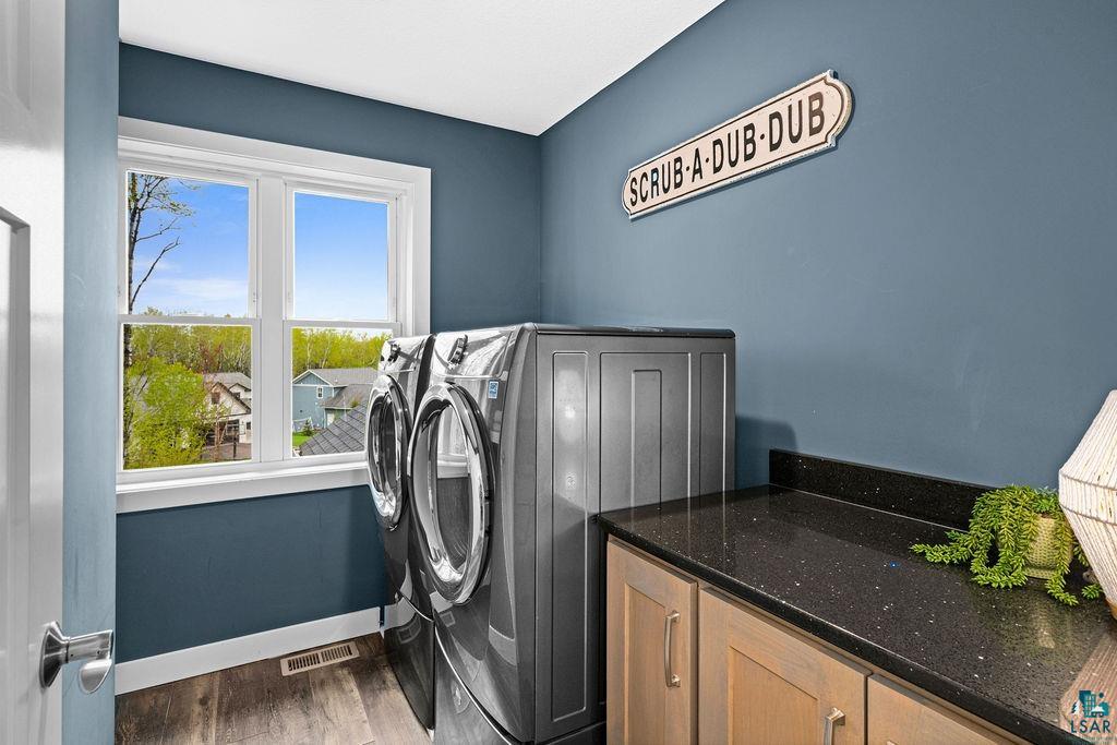 Duluth, Minnesota, 55804, United States, 4 Bedrooms Bedrooms, ,2 BathroomsBathrooms,Residential,For Sale,2048630