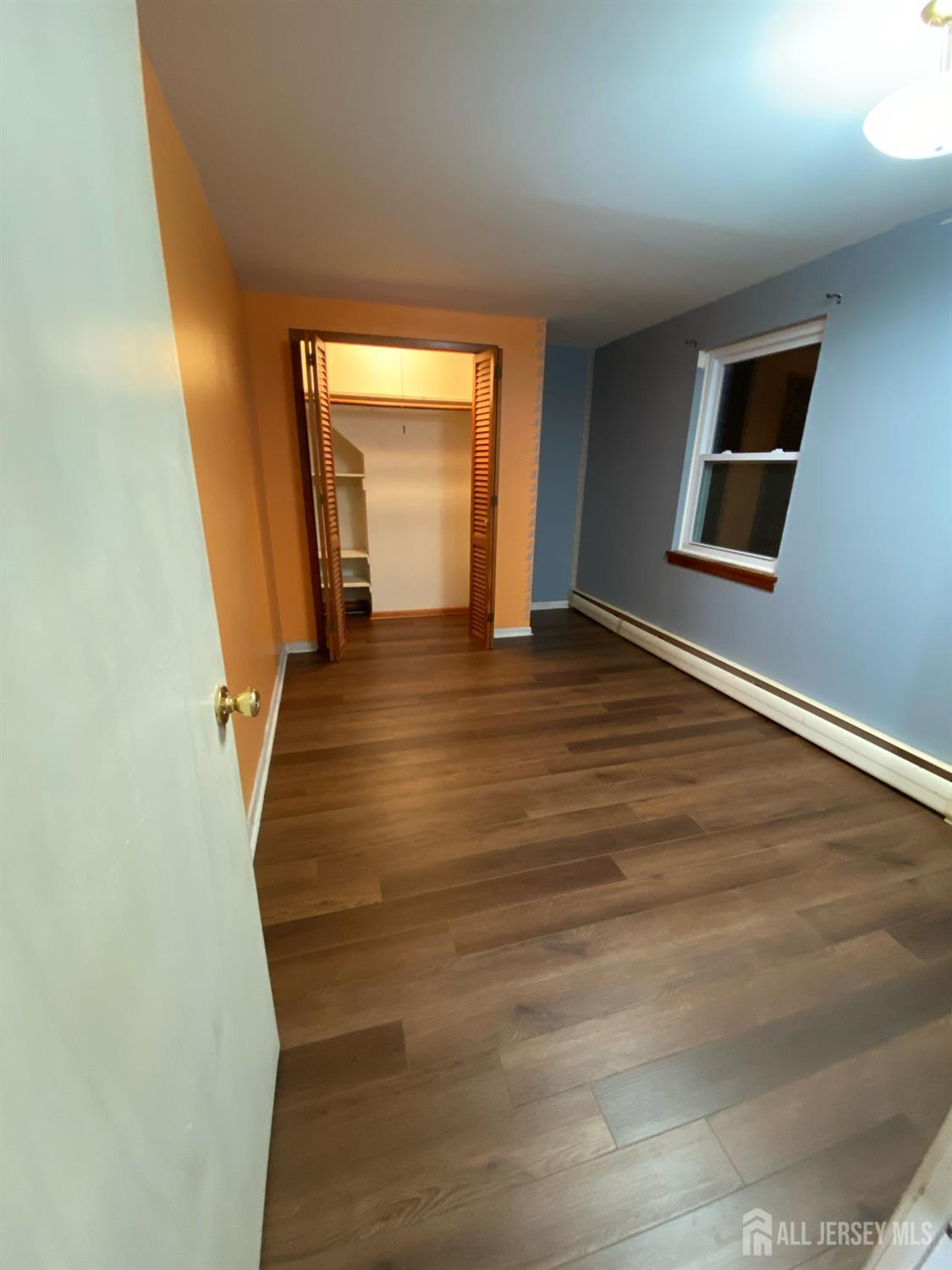 East Brunswick, New Jersey, 08816, United States, 5 Bedrooms Bedrooms, ,2 BathroomsBathrooms,Residential,For Sale,1956516