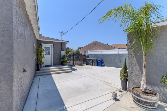 Lakewood, California, 90712, United States, 3 Bedrooms Bedrooms, ,2 BathroomsBathrooms,Residential,For Sale,1915312