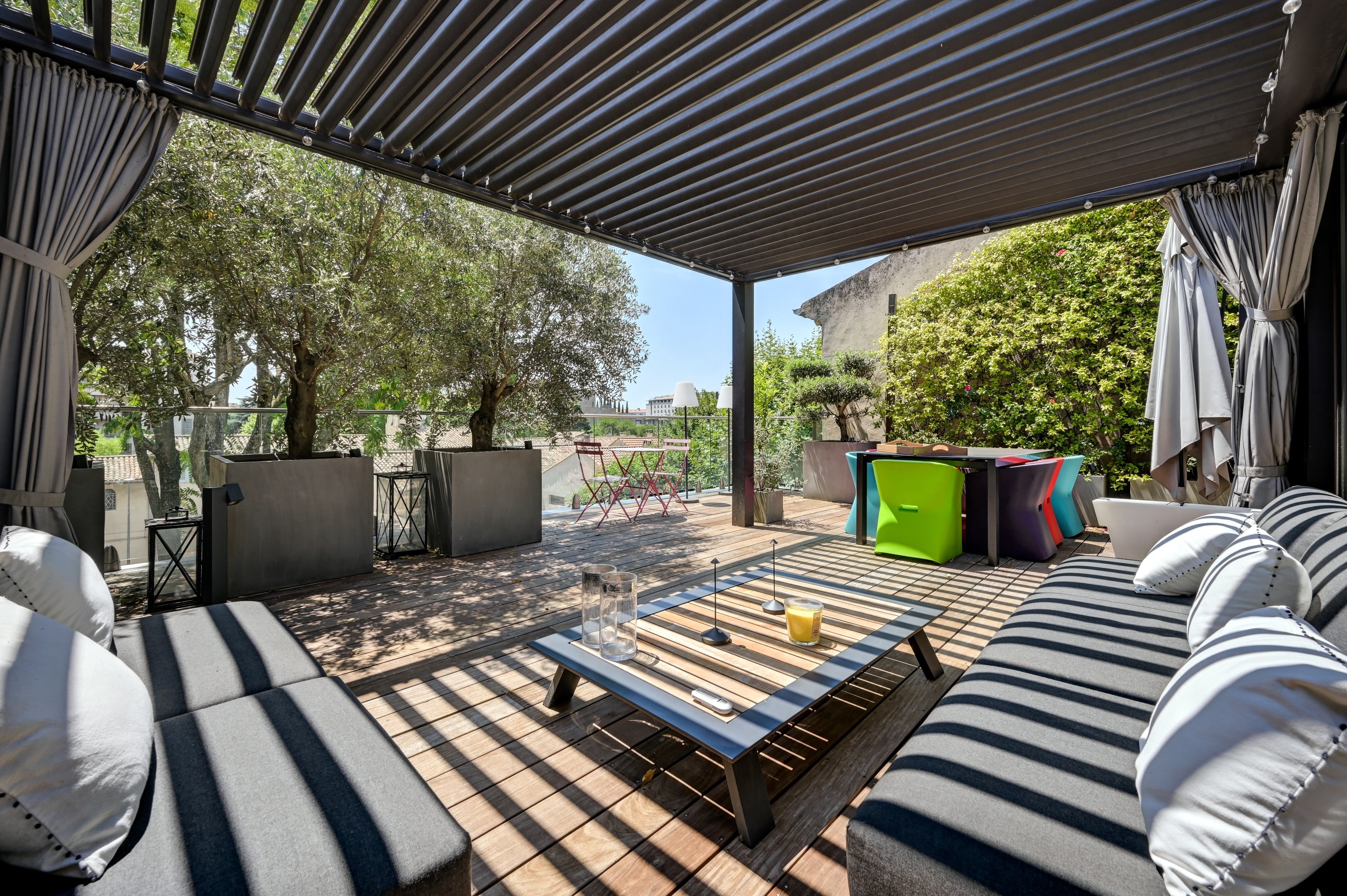  Contemporary Town House with Rooftop Terrace – Aix Center - 物件實景