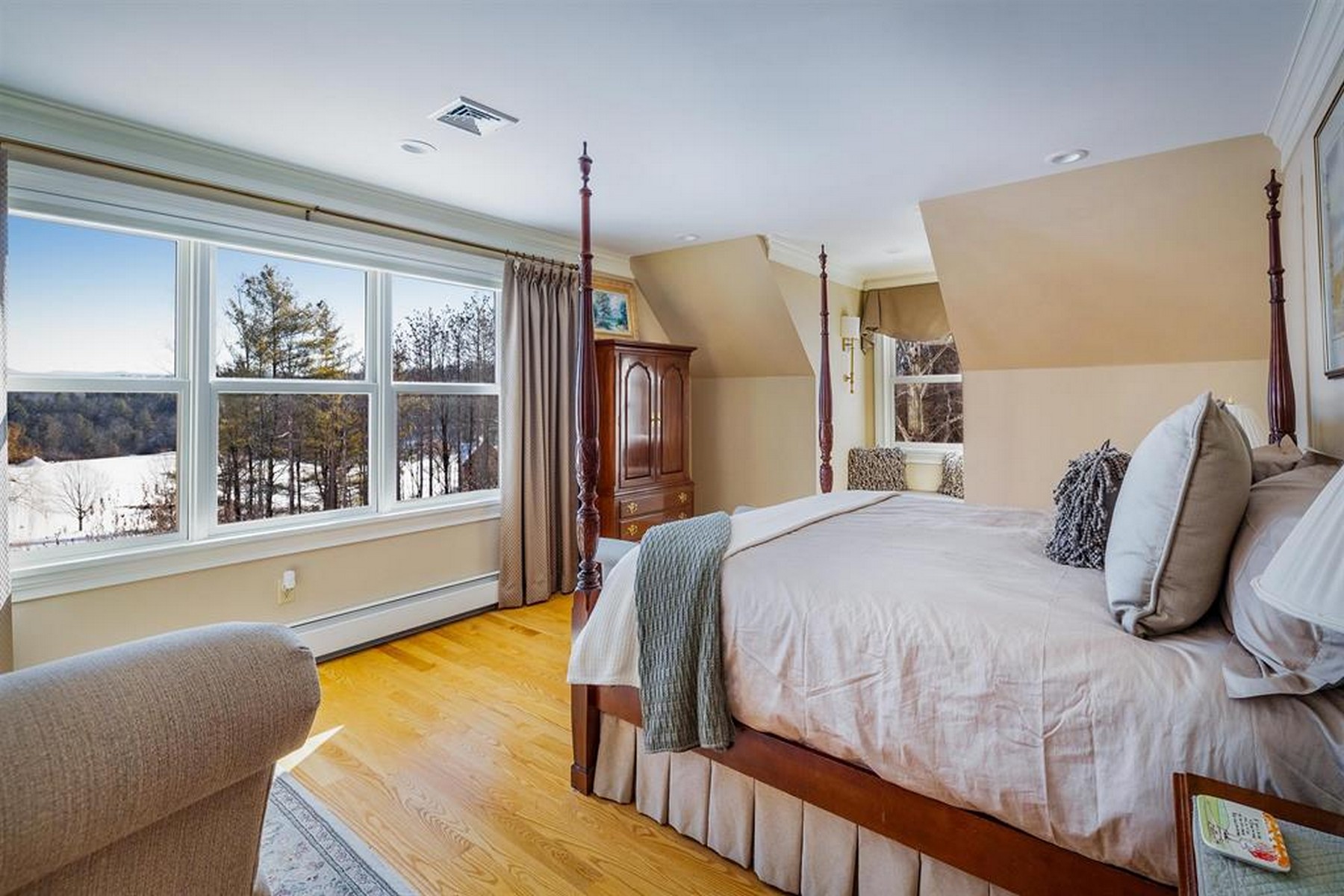  450 & 451 Red Truck Lane - 物件實景