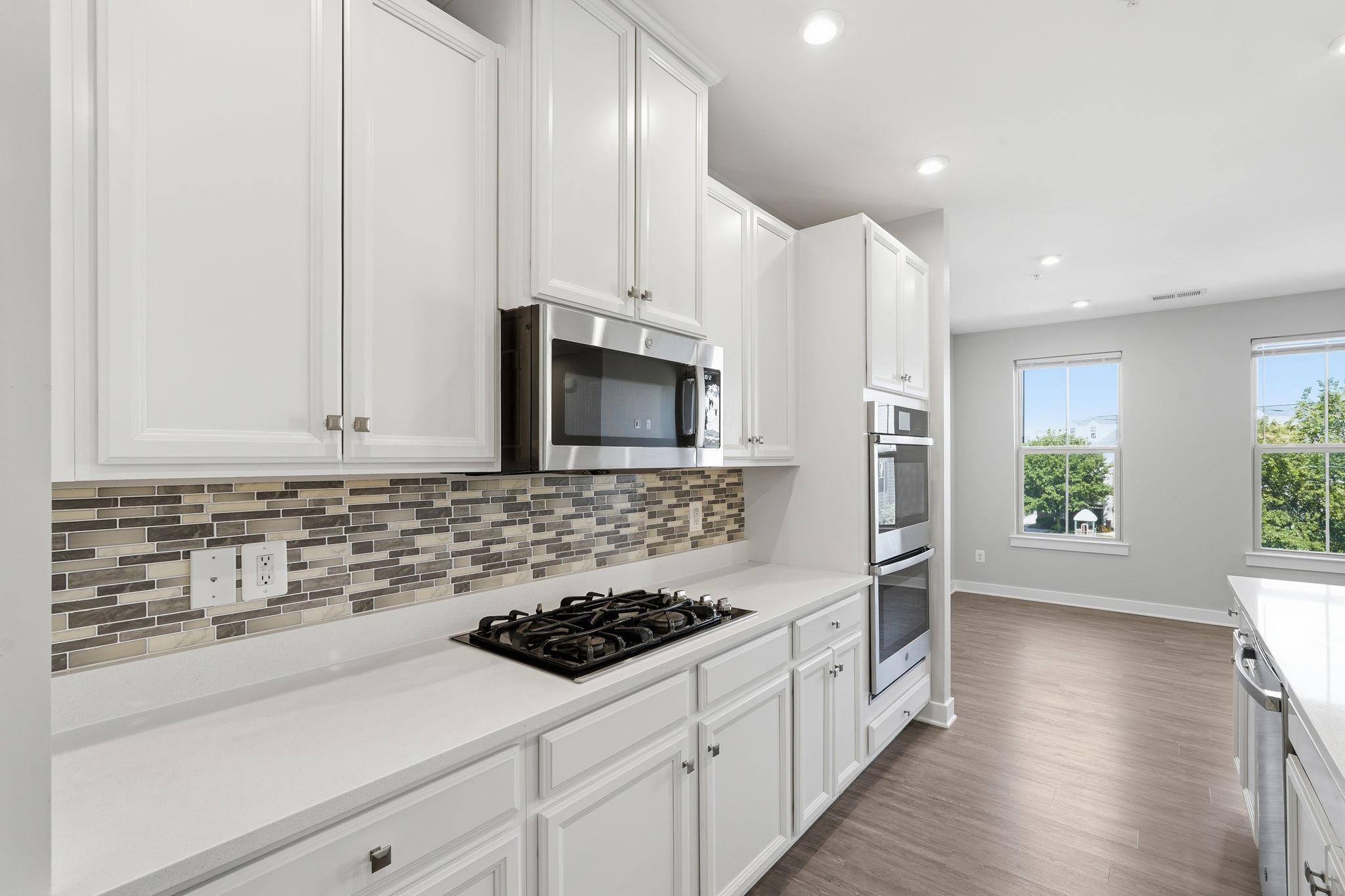  24728 Malibu Terrace, Sterling, VA, 20166 - 物件實景