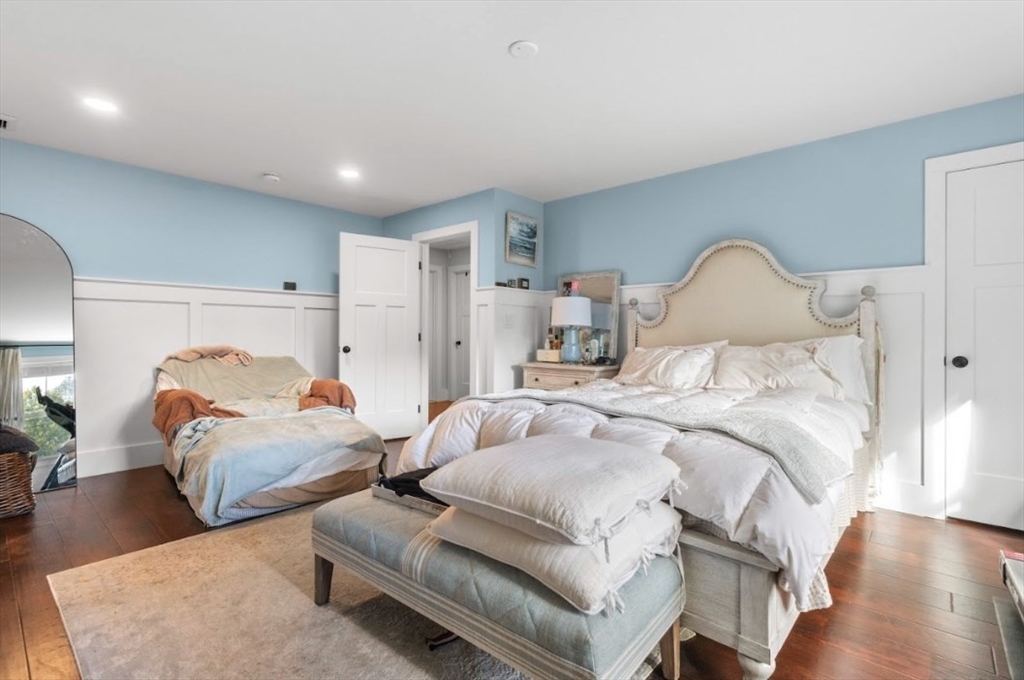 North Attleboro, Massachusetts, 02760, United States, 4 Bedrooms Bedrooms, ,4 BathroomsBathrooms,Residential,For Sale,2005211