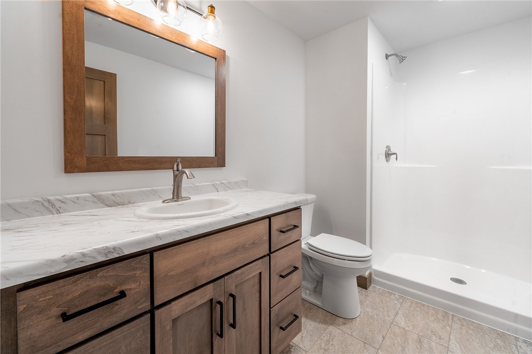 Bloomer, Wisconsin, 54724, United States, 3 Bedrooms Bedrooms, ,3 BathroomsBathrooms,Residential,For Sale,1751158