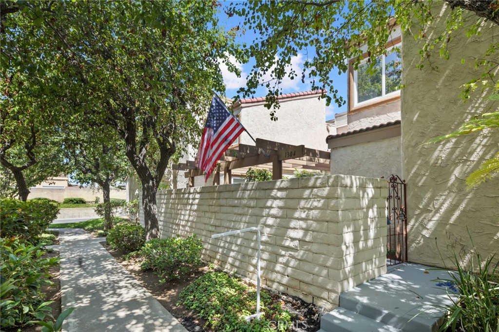 Fullerton, California, 92835, United States, 3 Bedrooms Bedrooms, ,3 BathroomsBathrooms,Residential,For Sale,1892119