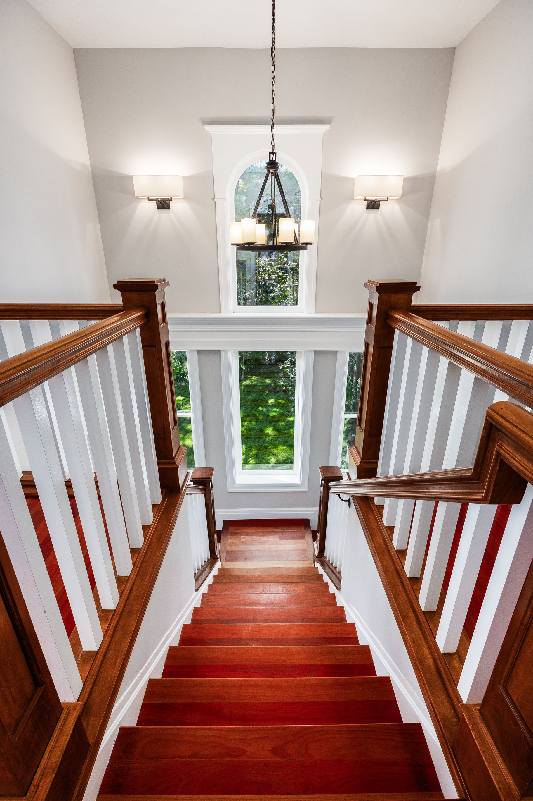  Stunning Avenues Two-Story - 物件實景