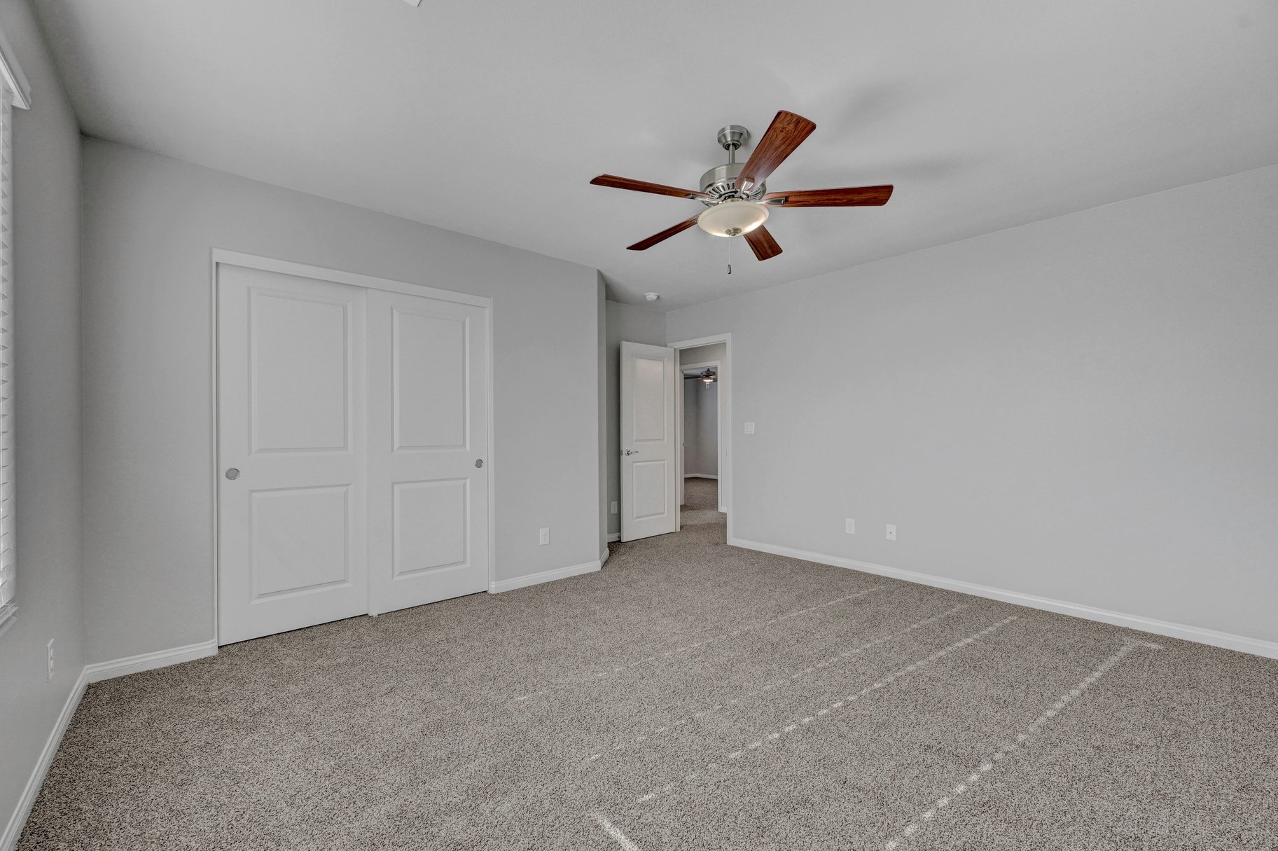  Spacious Valley Vista 5BR with Loft, 3-Car Garage & Premium Lot Size - 物件實景