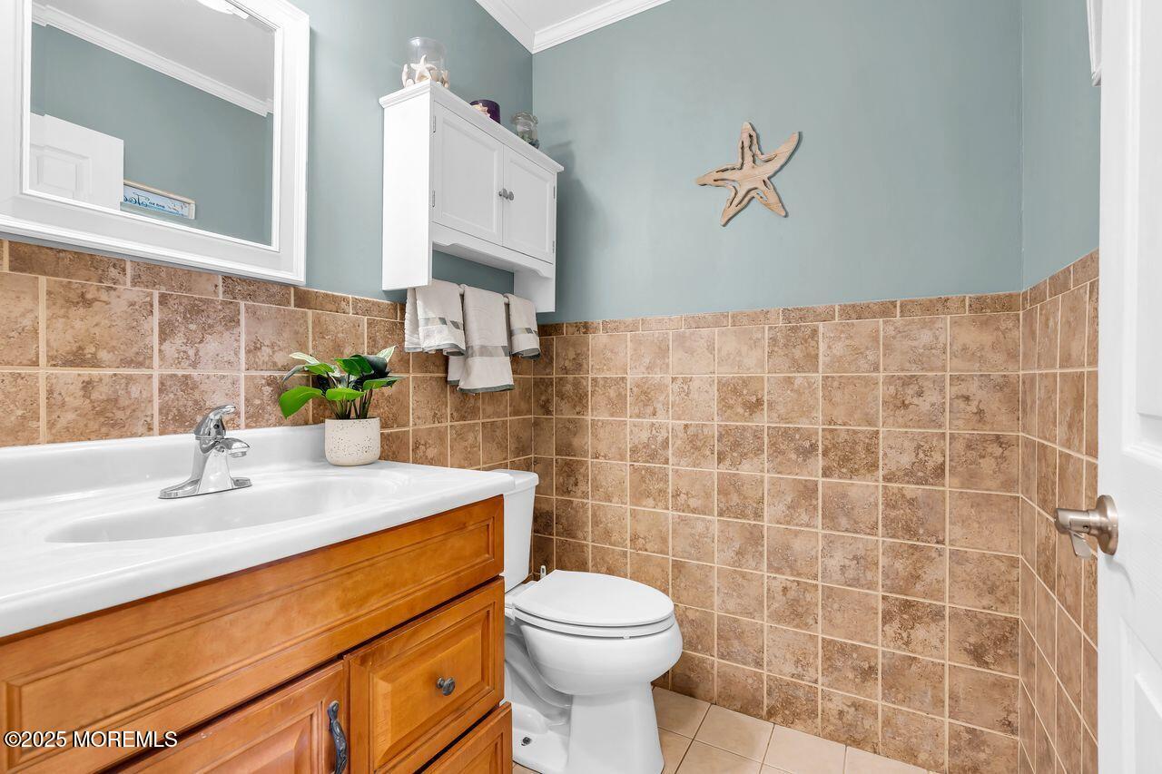 Howell, New Jersey, 07731, United States, 3 Bedrooms Bedrooms, ,3 BathroomsBathrooms,Residential,For Sale,2000438