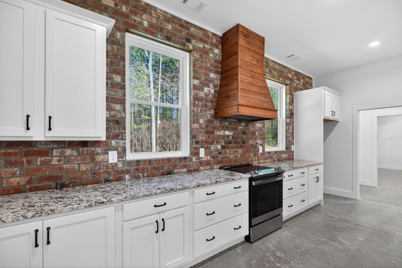 Carrollton, Georgia, 30117, United States, 4 Bedrooms Bedrooms, ,5 BathroomsBathrooms,Residential,For Sale,2015350