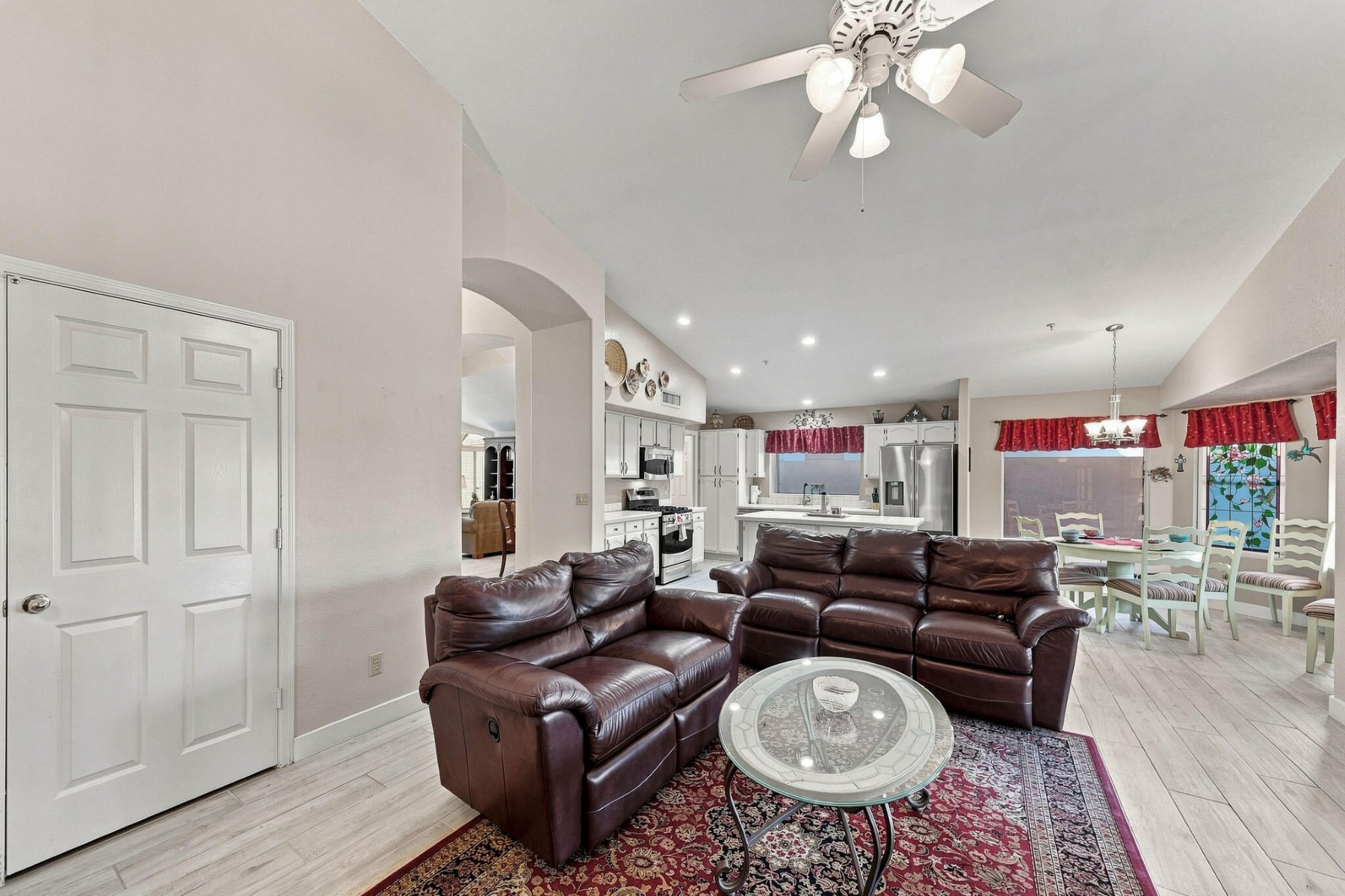  9513 E Presidio Road  Scottsdale, AZ - 物件實景