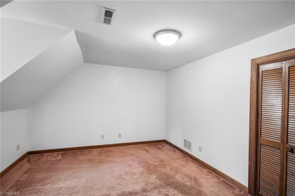 High Point, North Carolina, 27265, United States, 4 Bedrooms Bedrooms, ,4 BathroomsBathrooms,Residential,For Sale,1900964