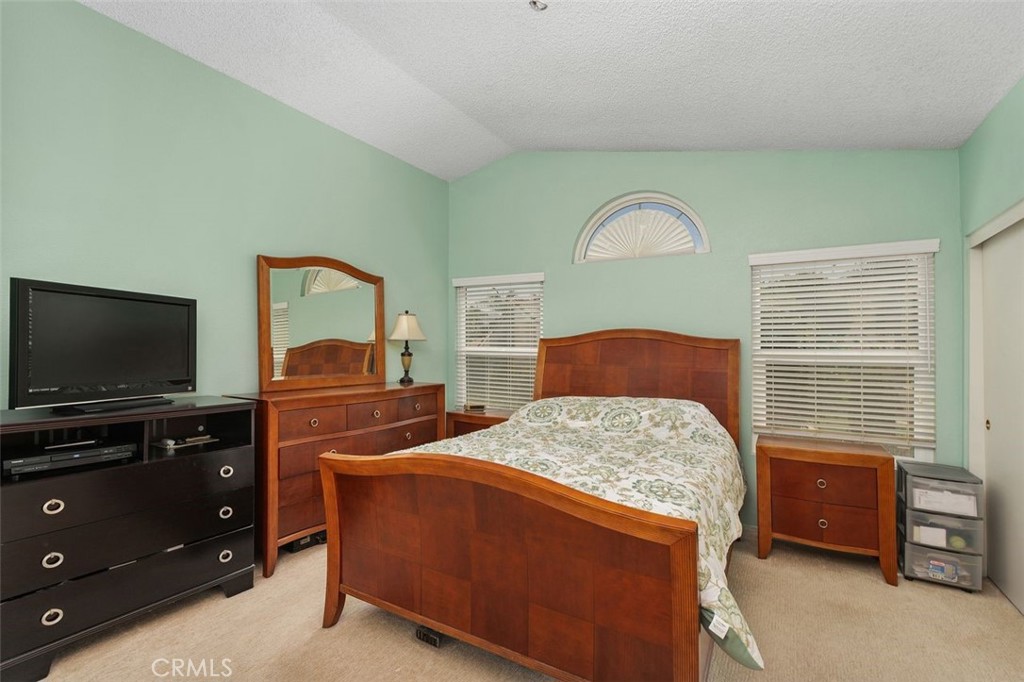 Fontana, California, 92337, United States, 4 Bedrooms Bedrooms, ,3 BathroomsBathrooms,Residential,For Sale,1926621