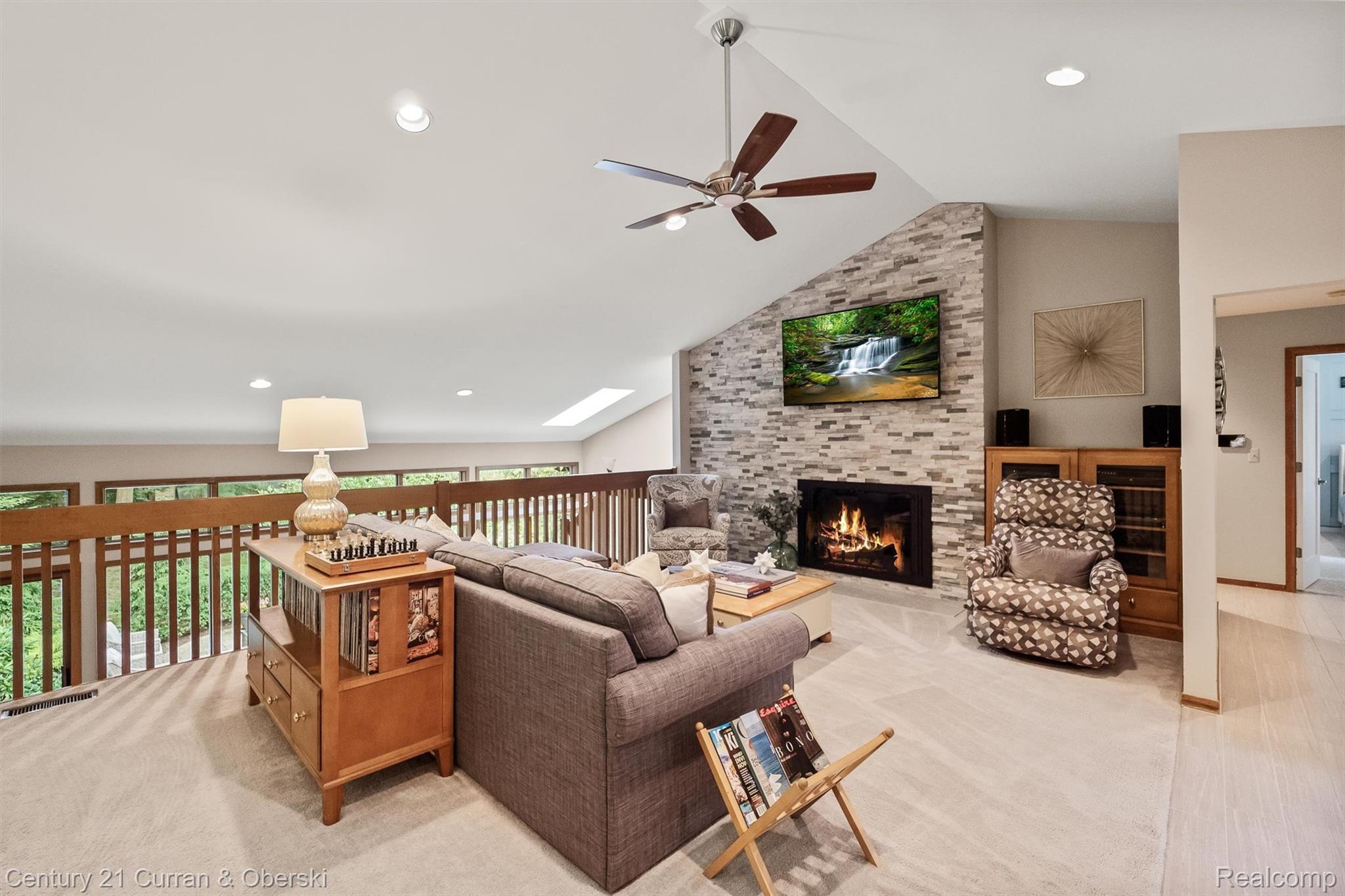 Northville, Michigan, 48167, United States, 4 Bedrooms Bedrooms, ,4 BathroomsBathrooms,Residential,For Sale,1923086