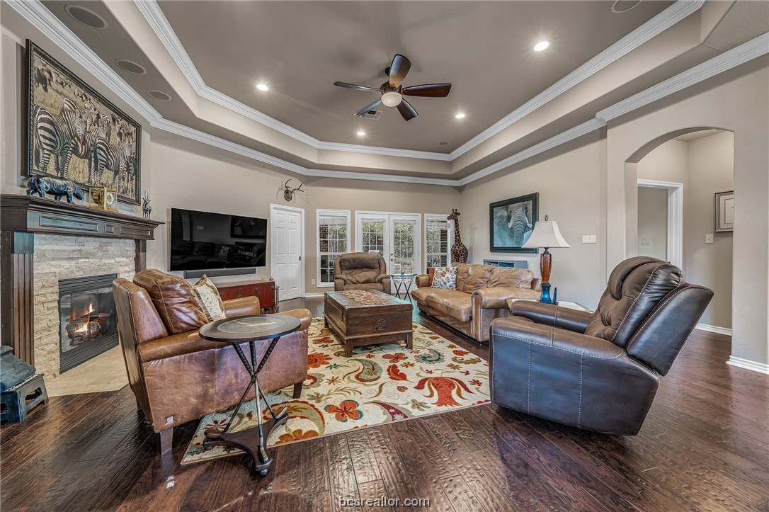 3200 Walnut Creek Court, Bryan, Texas, 77807, United States, 2 Bedrooms Bedrooms, ,3 BathroomsBathrooms,Residential,For Sale,3200 Walnut Creek Court,1663308