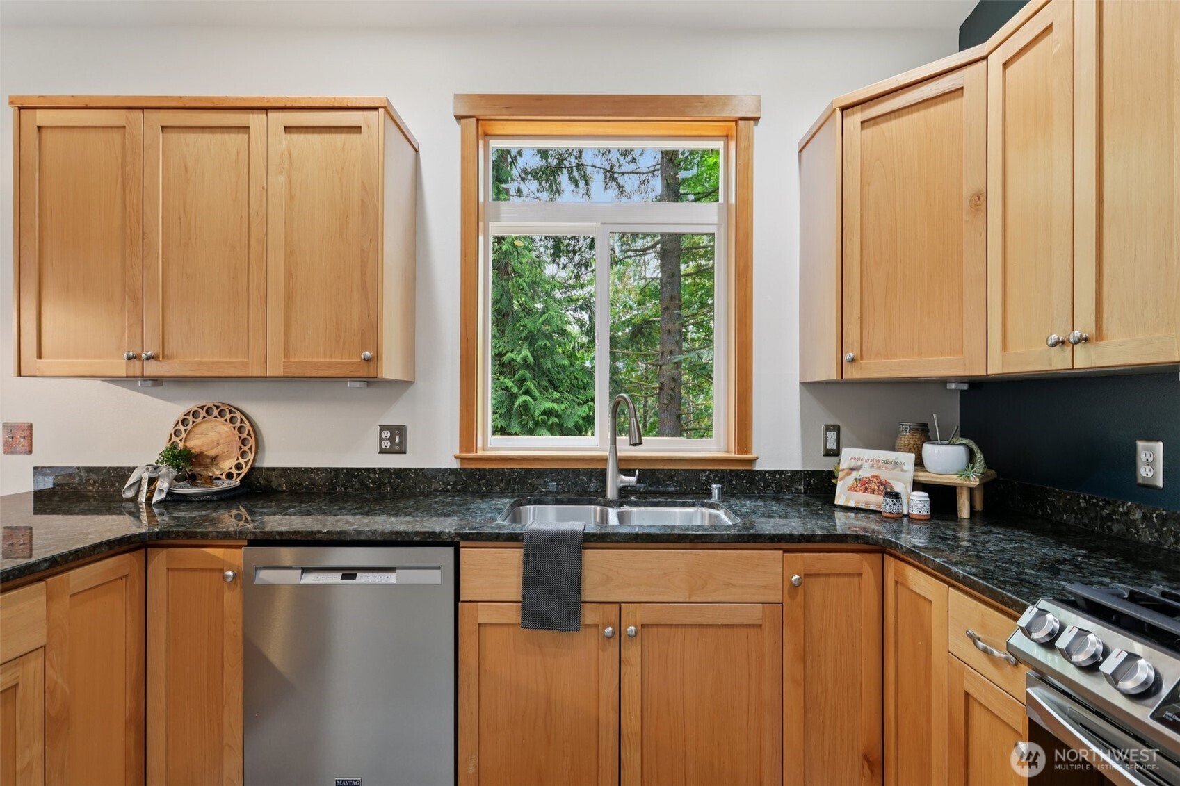 Bellingham, Washington, 98229, United States, 4 Bedrooms Bedrooms, ,3 BathroomsBathrooms,Residential,For Sale,1904216