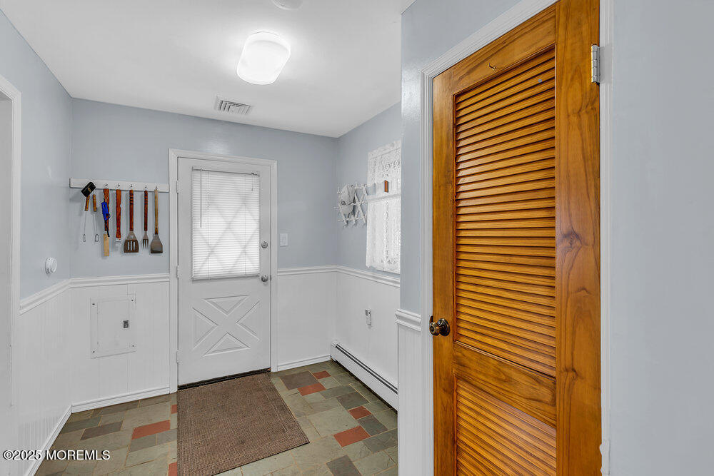 Hazlet, New Jersey, 07734, United States, 4 Bedrooms Bedrooms, ,2 BathroomsBathrooms,Residential,For Sale,1968911