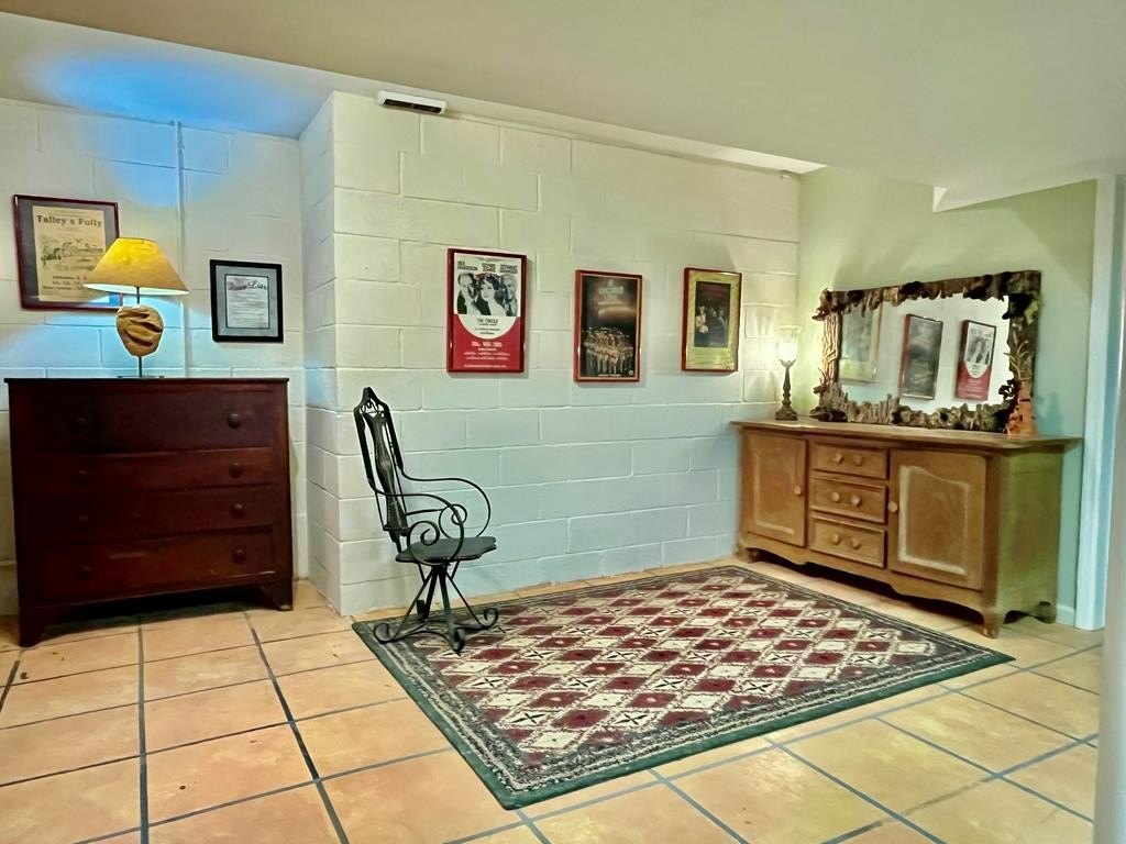 Hiawassee, Georgia, 30546, United States, 3 Bedrooms Bedrooms, ,4 BathroomsBathrooms,Residential,For Sale,1981335