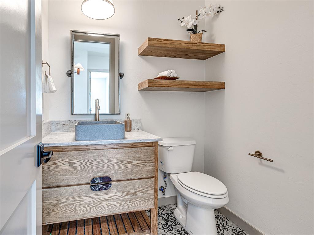 Goldsby, Oklahoma, 73093, United States, 4 Bedrooms Bedrooms, ,5 BathroomsBathrooms,Residential,For Sale,1975675