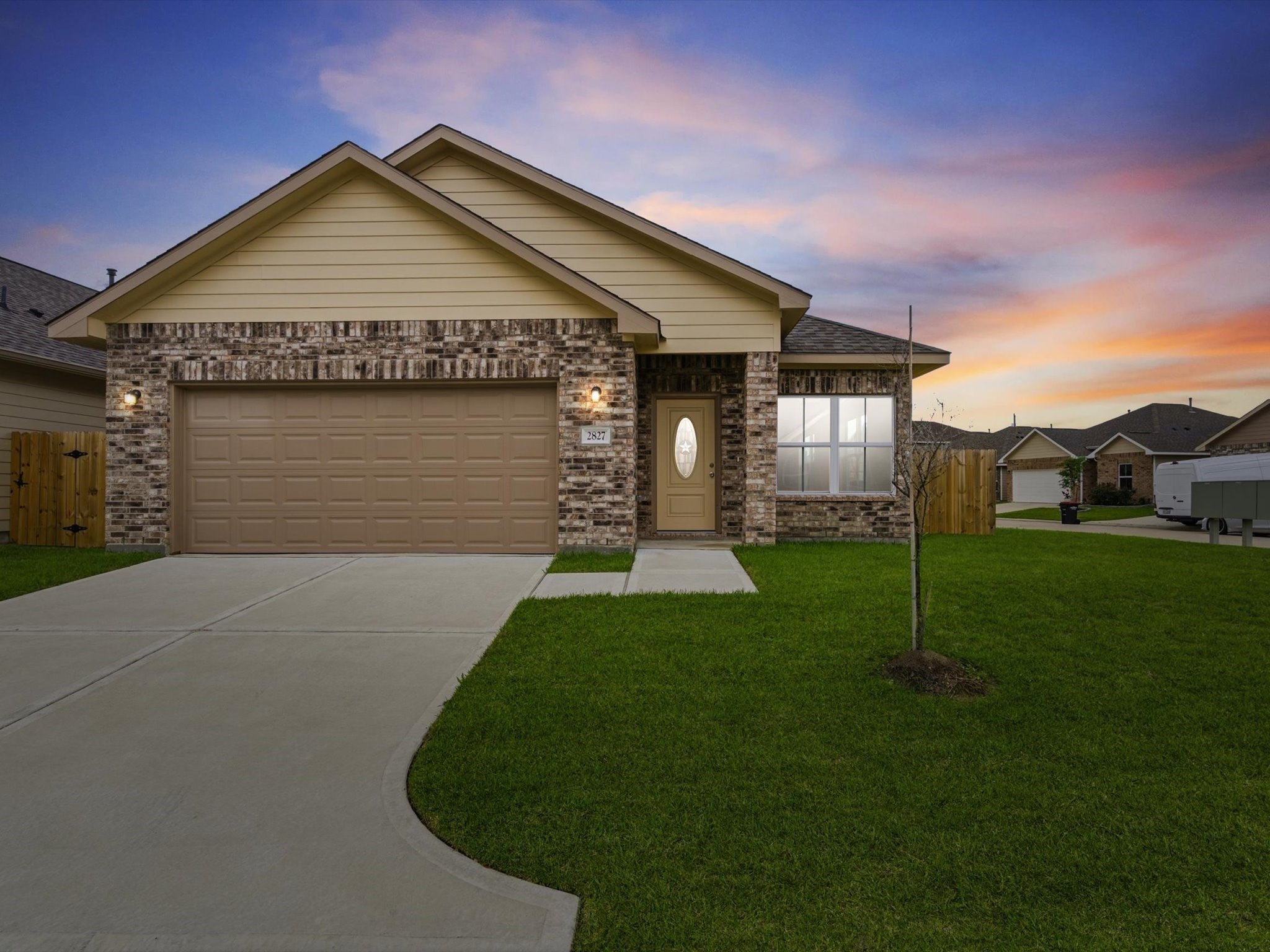 Pine Estate Ln, Houston, TX 77014