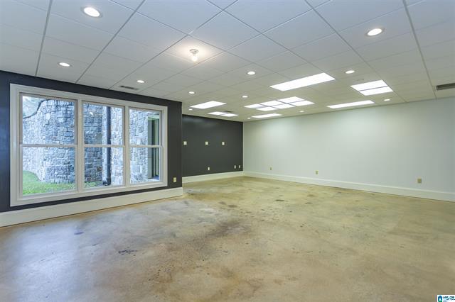 Calera, Alabama, 35040, United States, 5 Bedrooms Bedrooms, ,6 BathroomsBathrooms,Residential,For Sale,2006341