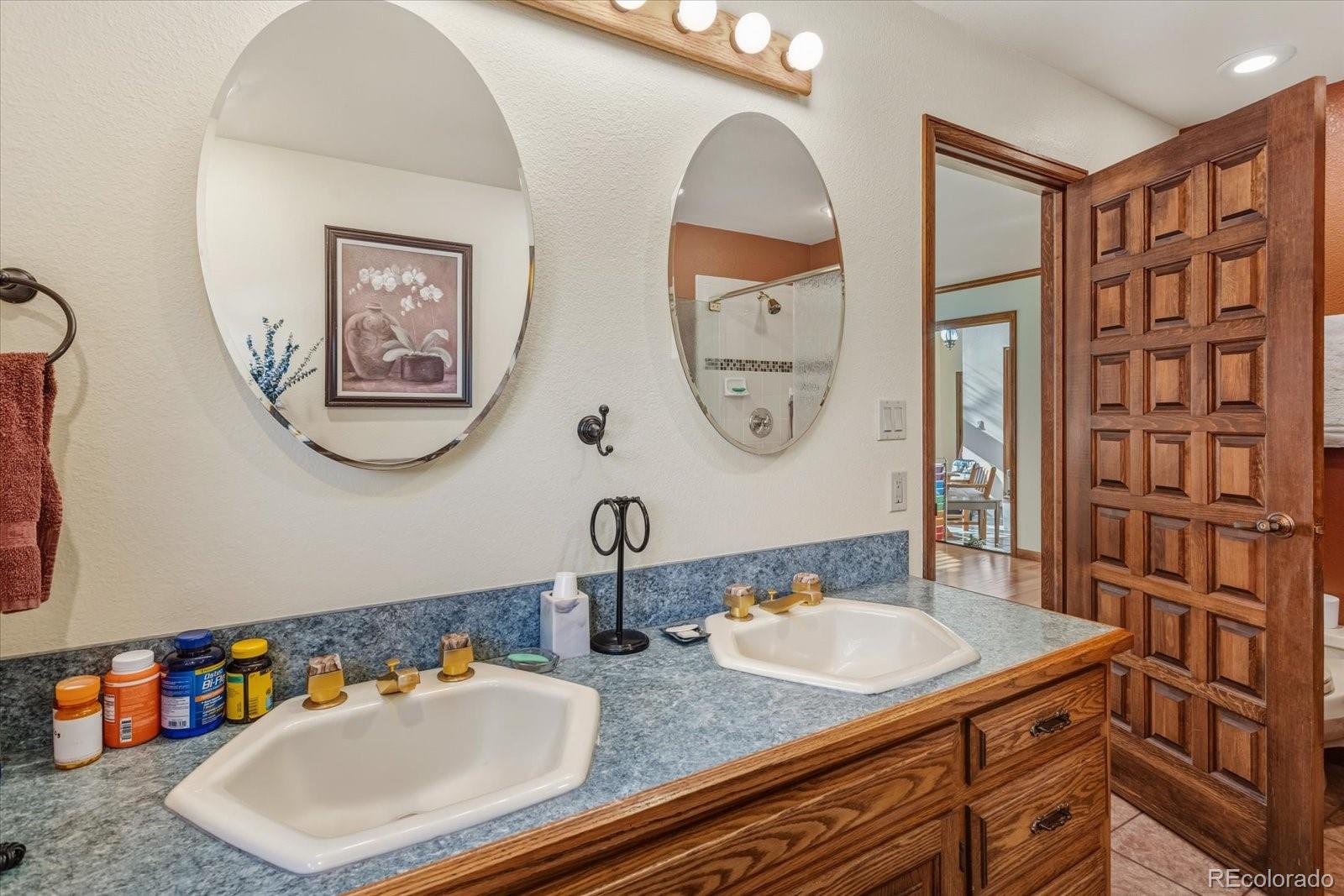 Salida, Colorado, 81201, United States, 2 Bedrooms Bedrooms, ,1 BathroomBathrooms,Residential,For Sale,1998688