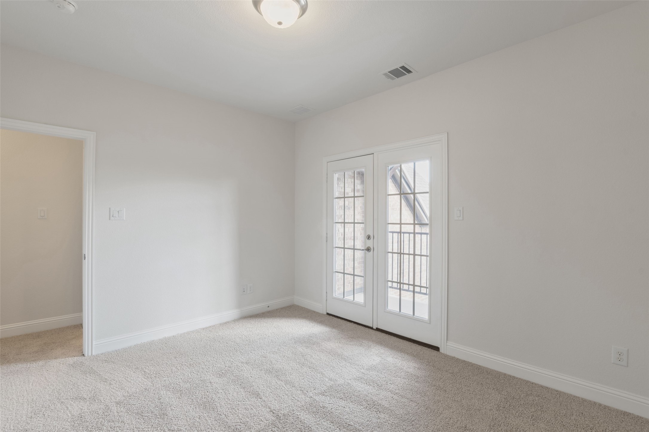 McKinney, Texas, 75071, United States, 5 Bedrooms Bedrooms, ,5 BathroomsBathrooms,Residential,For Sale,1986552