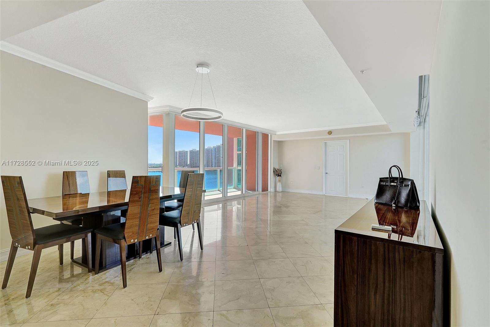 Aventura, Florida, 33180, United States, 2 Bedrooms Bedrooms, ,3 BathroomsBathrooms,Residential,For Sale,1690354