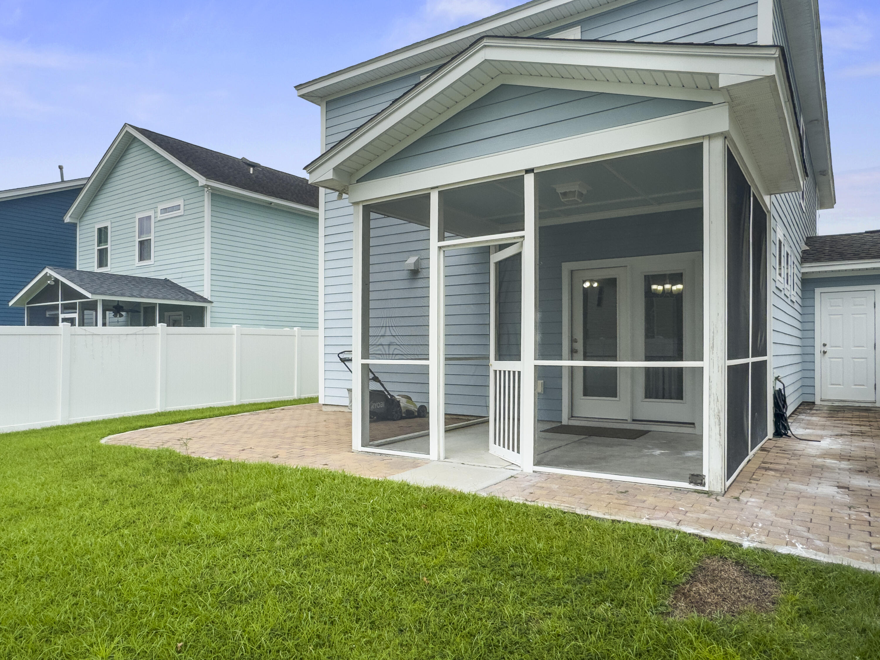 Charleston, South Carolina, 29414, United States, 3 Bedrooms Bedrooms, ,3 BathroomsBathrooms,Residential,For Sale,1913391