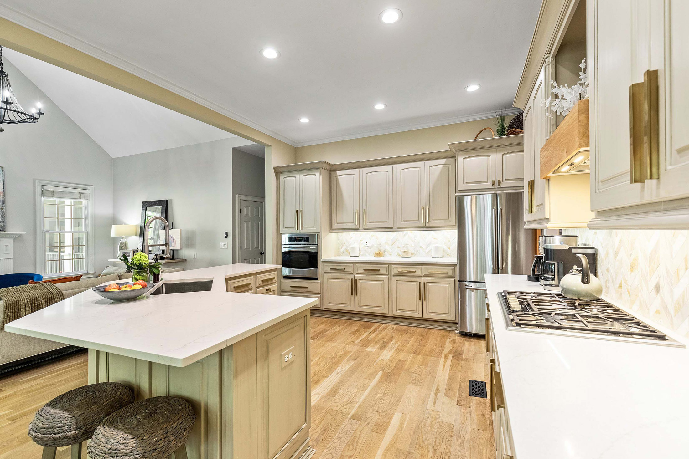  Lovely Home on Large Parkside Estate Lot in Beautiful North Cove - 物件實景