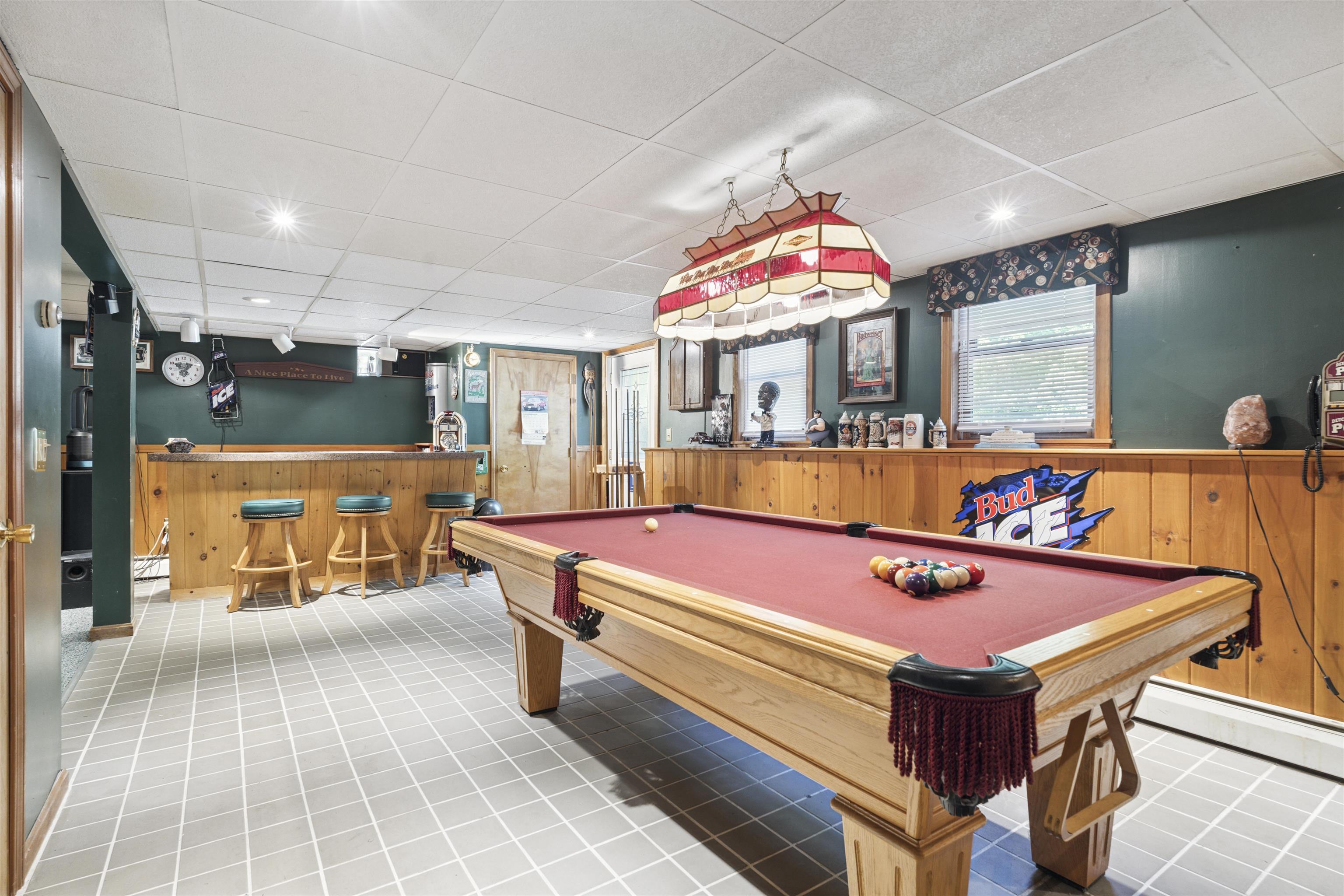Gilford, New Hampshire, 03249, United States, 4 Bedrooms Bedrooms, ,1 BathroomBathrooms,Residential,For Sale,1901287