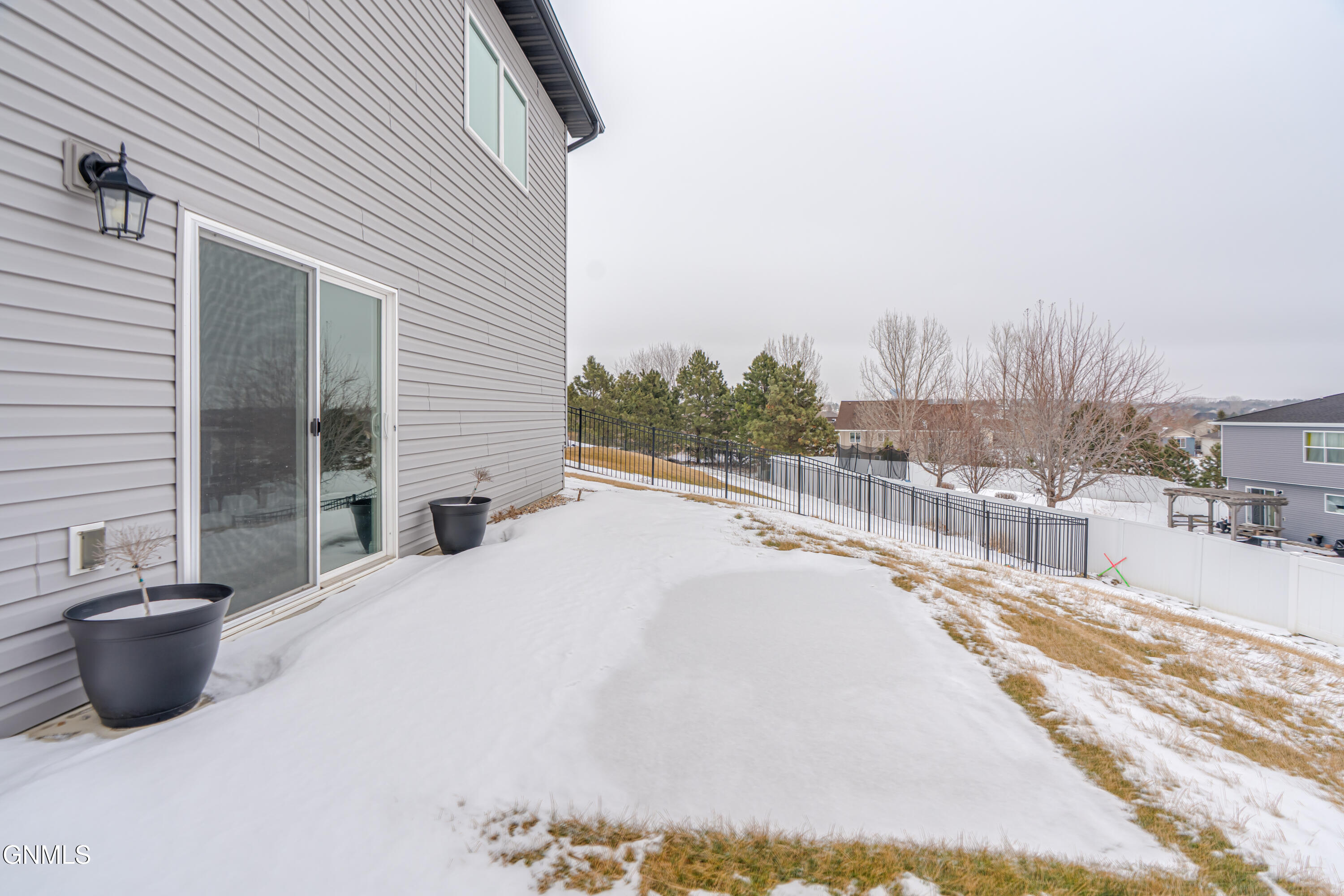 Bismarck, North Dakota, 58503, United States, 4 Bedrooms Bedrooms, ,3 BathroomsBathrooms,Residential,For Sale,2035327