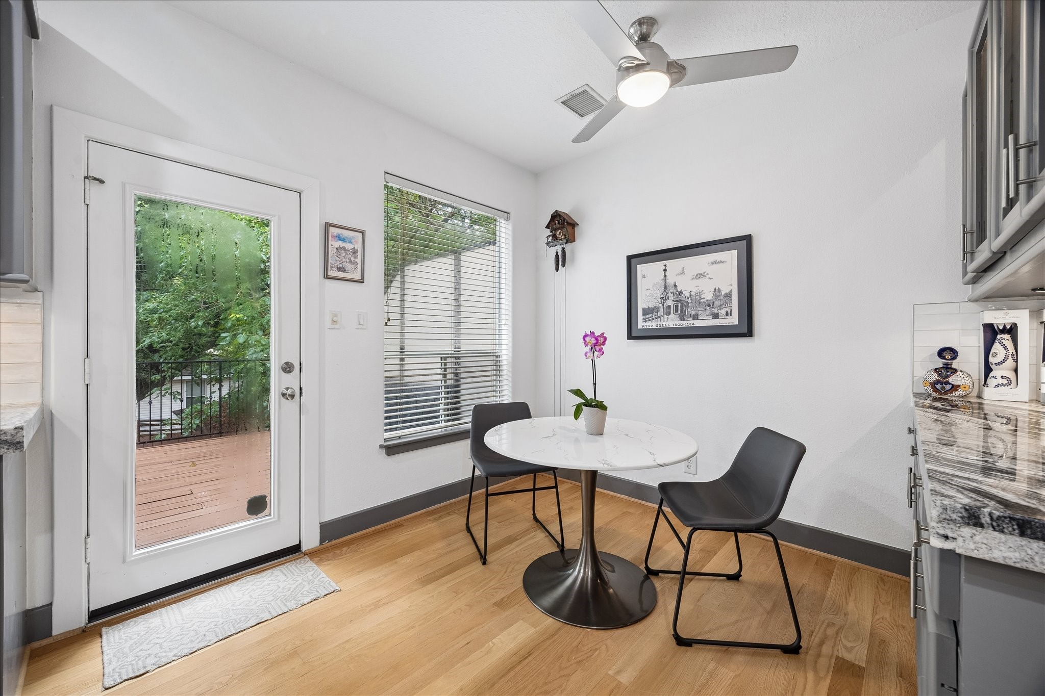  6406 Rodrigo Street B - 物件實景