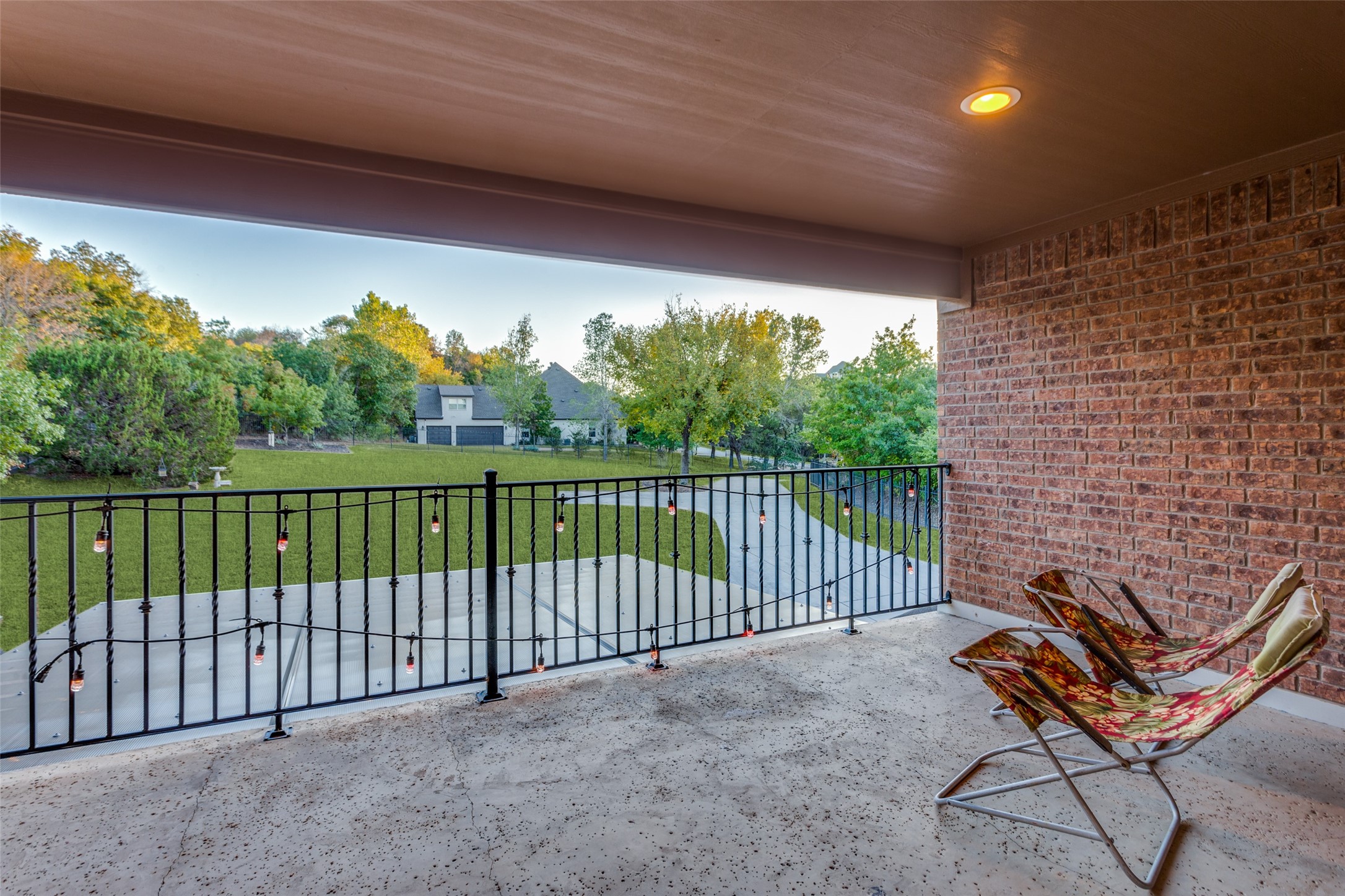 100 Stone Canyon Circle, Fort Worth, Texas, 76108, United States, 4 Bedrooms Bedrooms, ,5 BathroomsBathrooms,Residential,For Sale,100 Stone Canyon Circle,1645920