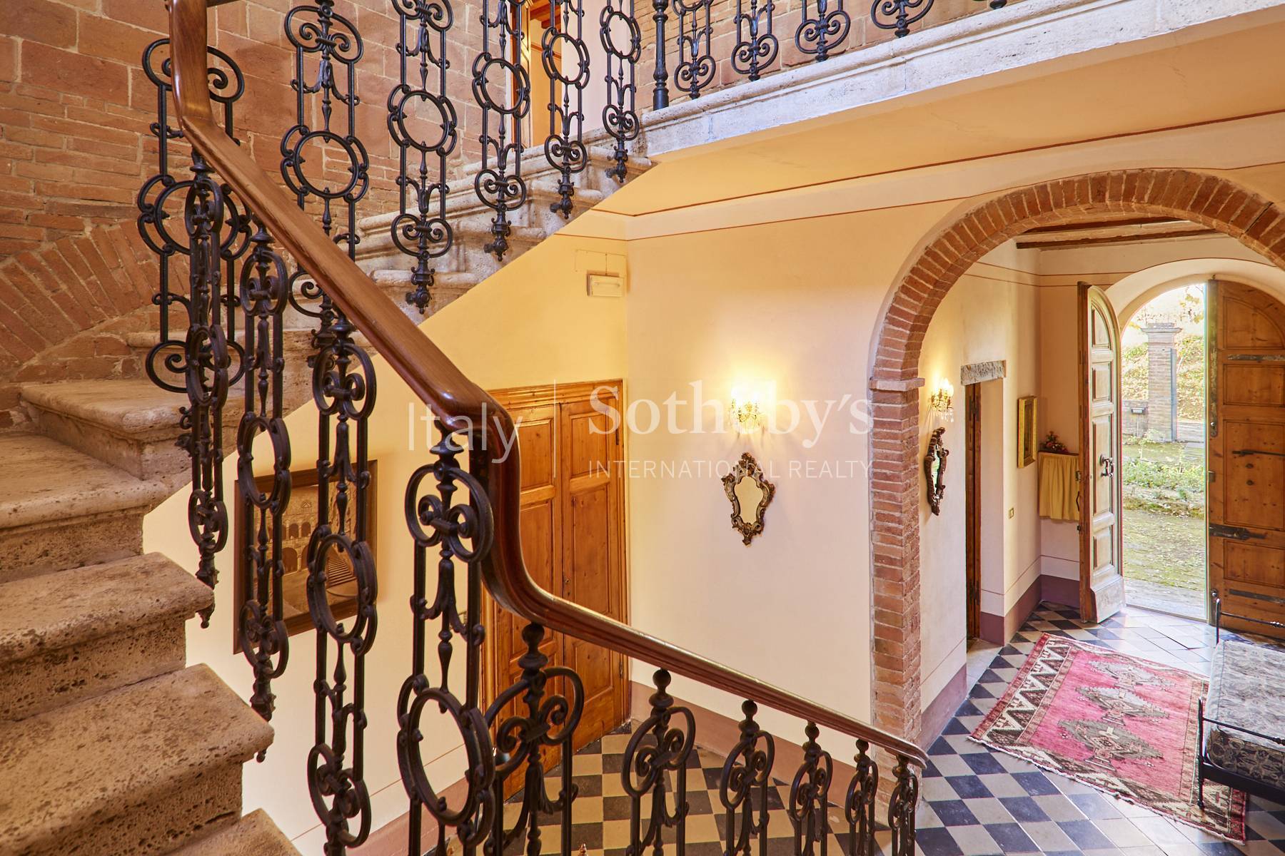  Charming villa with a private lake in Montepulciano - 物件實景