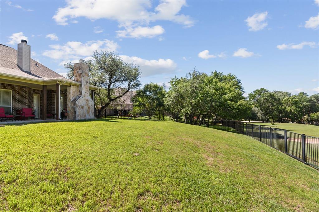 Lakeside, Texas, 76108, United States, 4 Bedrooms Bedrooms, ,3 BathroomsBathrooms,Residential,For Sale,1796738