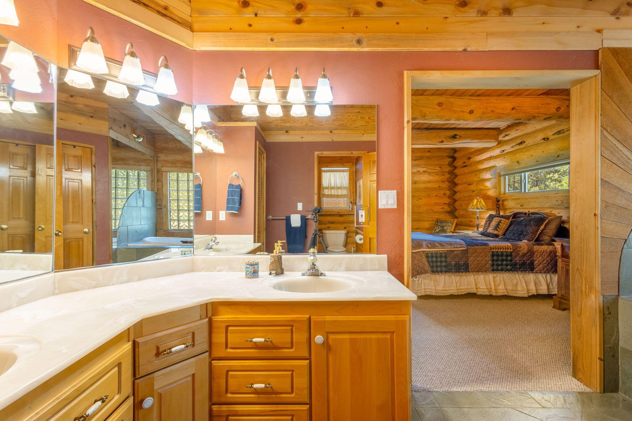 Bend, Oregon, 97707, United States, 3 Bedrooms Bedrooms, ,2 BathroomsBathrooms,Residential,For Sale,1983527