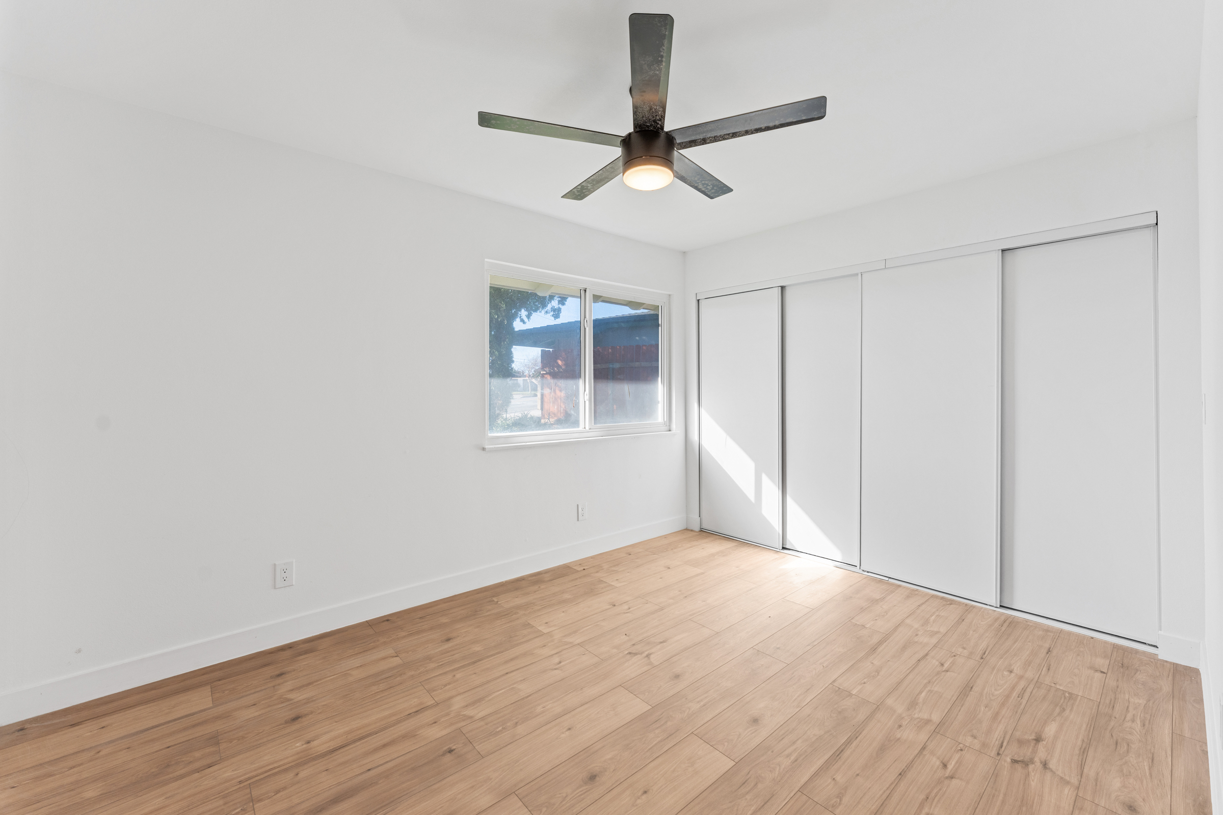 Rialto, California, 92376, United States, 4 Bedrooms Bedrooms, ,2 BathroomsBathrooms,Residential,For Sale,2006386