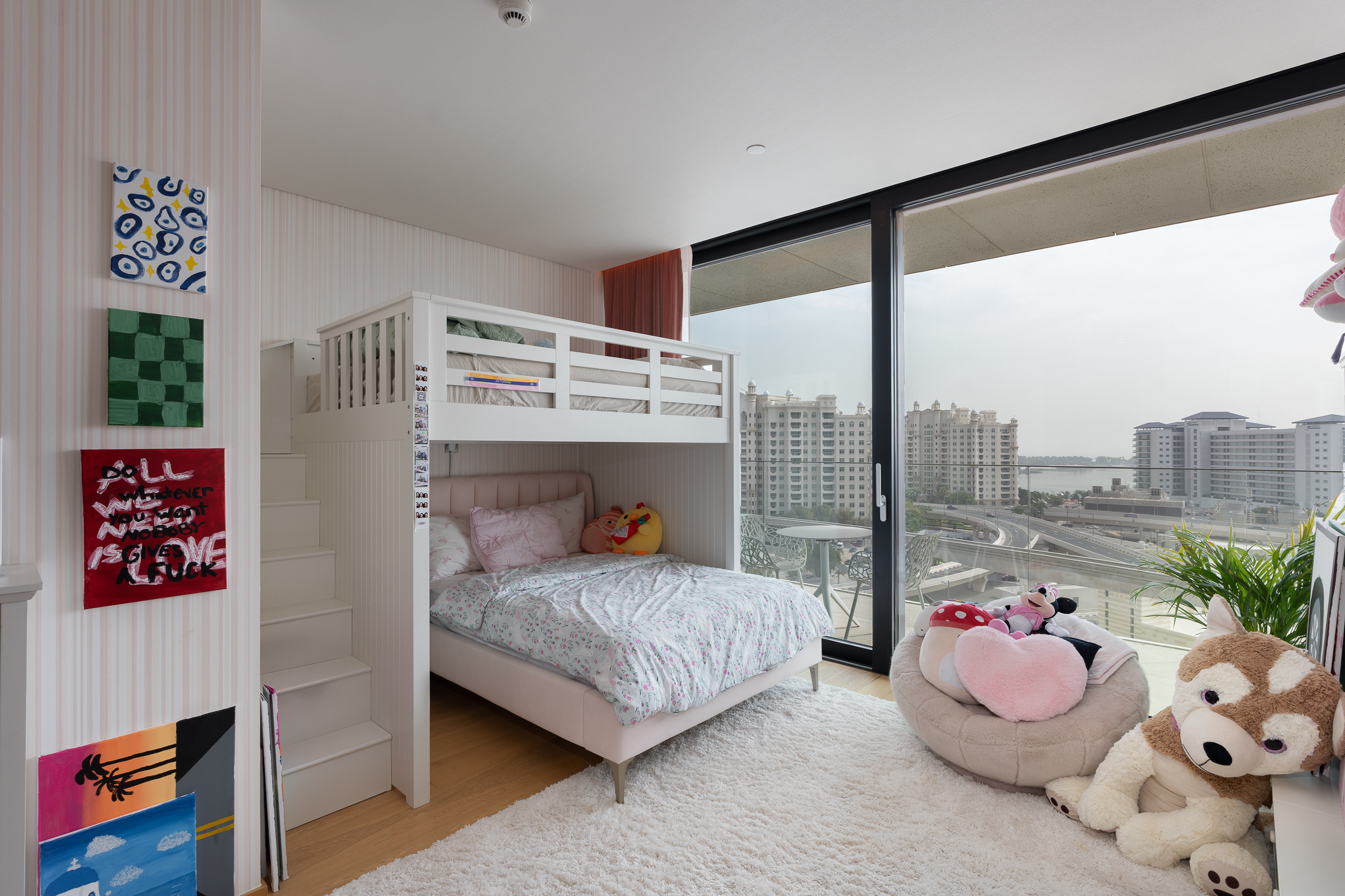  Voluminous Seafacing Apartment on Palm Jumeirah - 物件實景