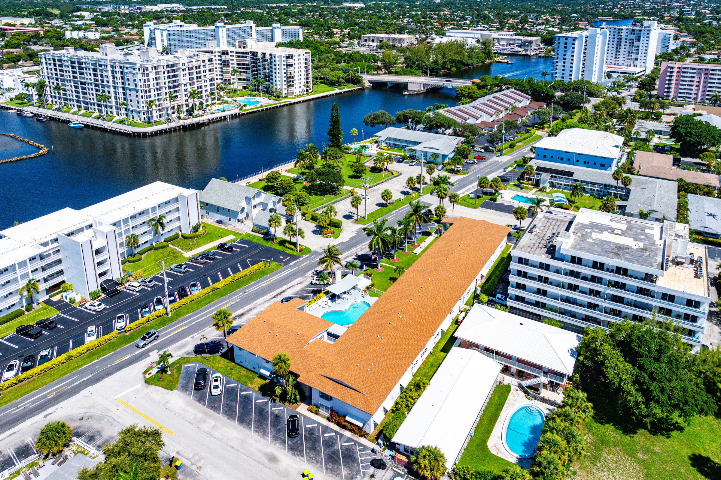  1110 N Riverside Drive, Pompano Beach, FL, 33062 - 物件實景