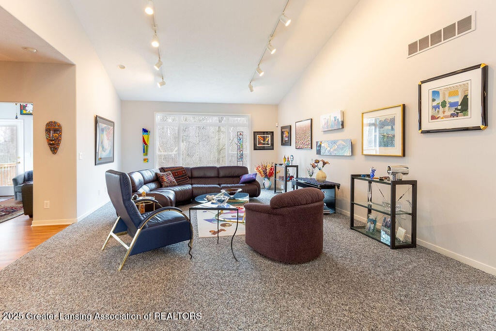 East Lansing, Michigan, 48823, United States, 3 Bedrooms Bedrooms, ,Residential,For Sale,1762272