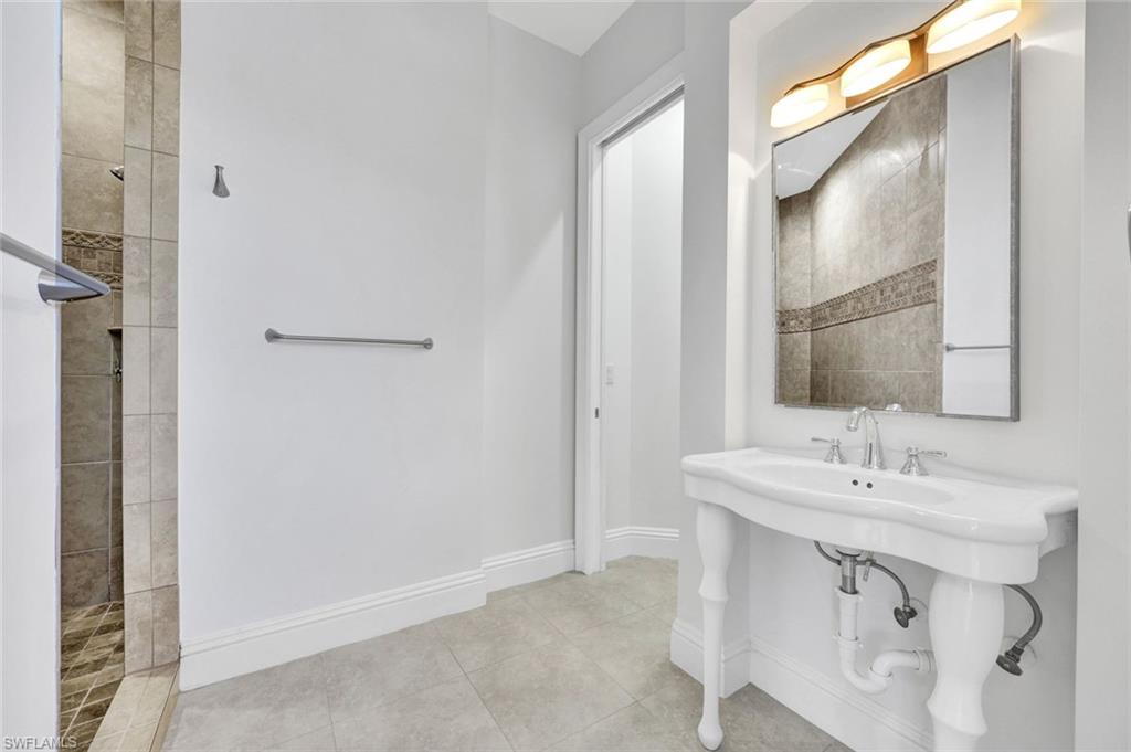 Naples, Florida, 34103, United States, 4 Bedrooms Bedrooms, ,6 BathroomsBathrooms,Residential,For Sale,1988215