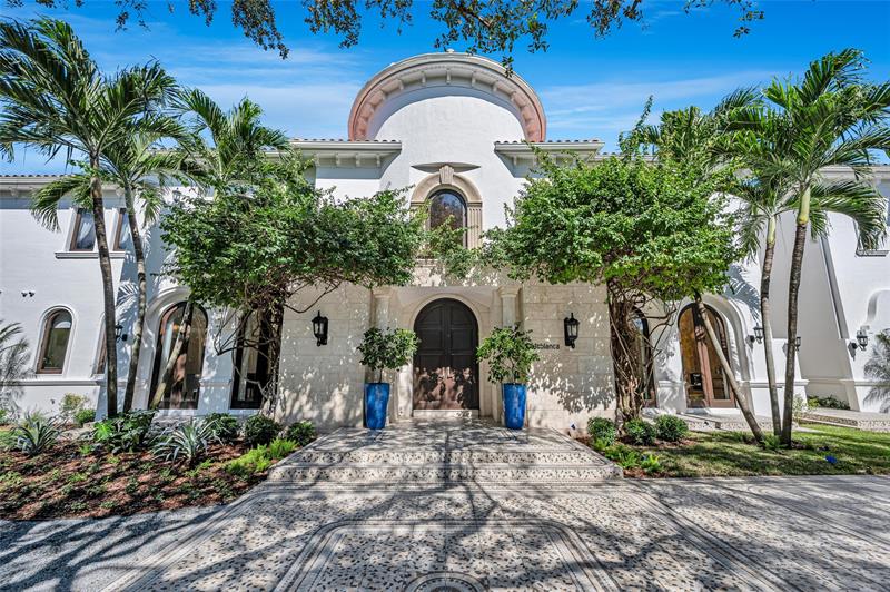 Miami, Florida, 33143, United States, 8 Bedrooms Bedrooms, ,10 BathroomsBathrooms,Residential,For Sale,1989350